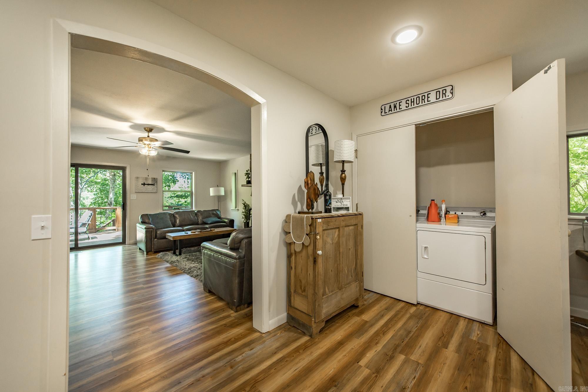 FRONTIER CANYON - LAKE - Residential
