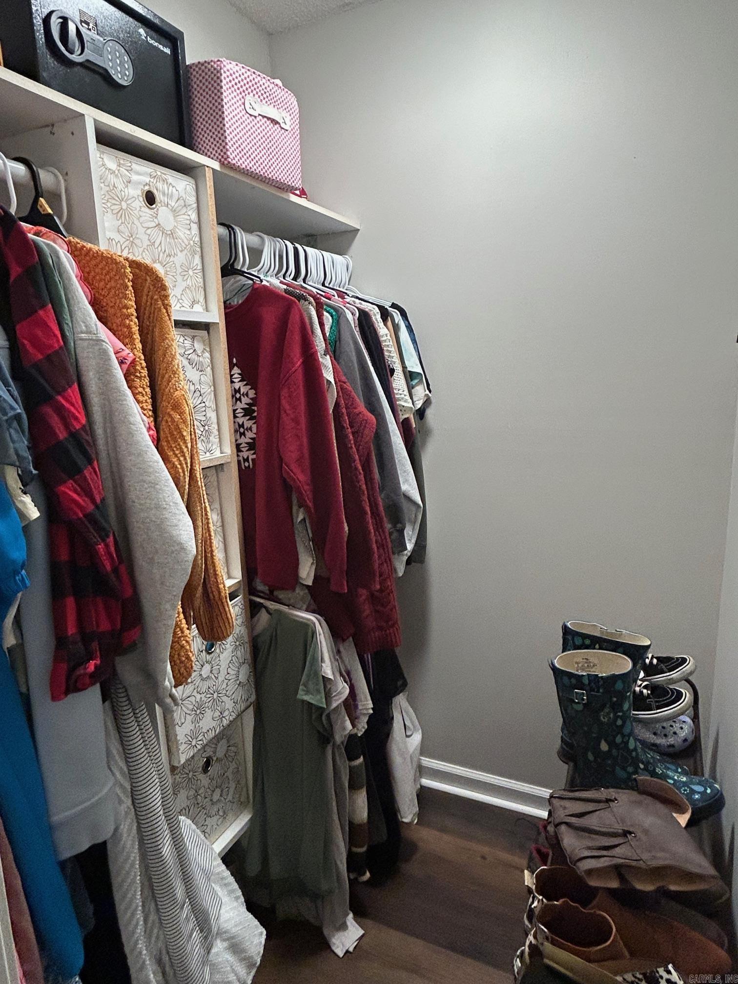 PHEASANT RUN - Residential