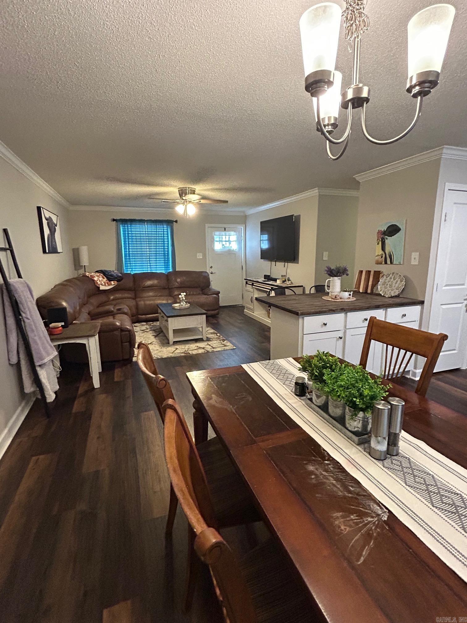 PHEASANT RUN - Residential