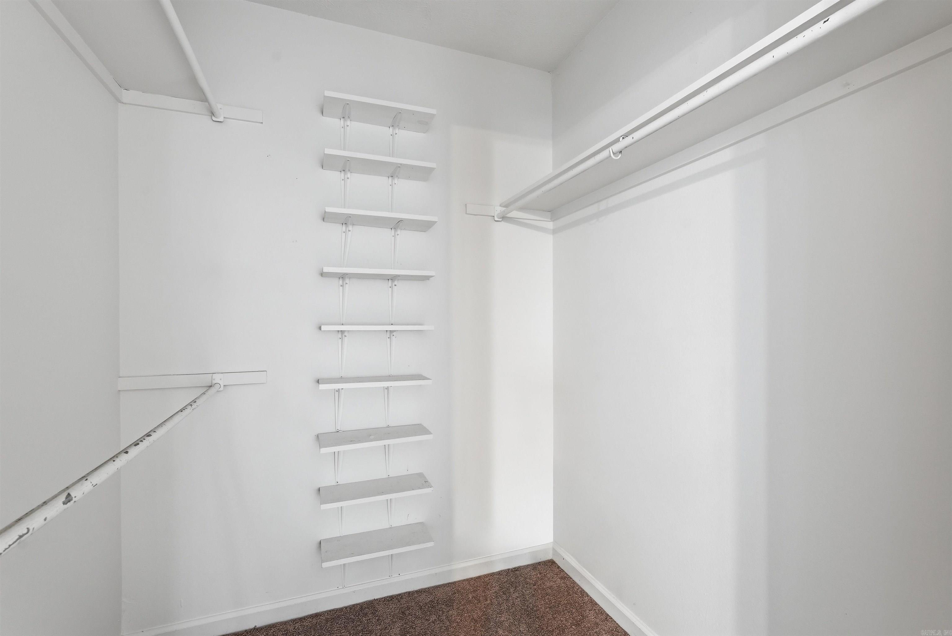 THE FALLS P.U.D. - Residential