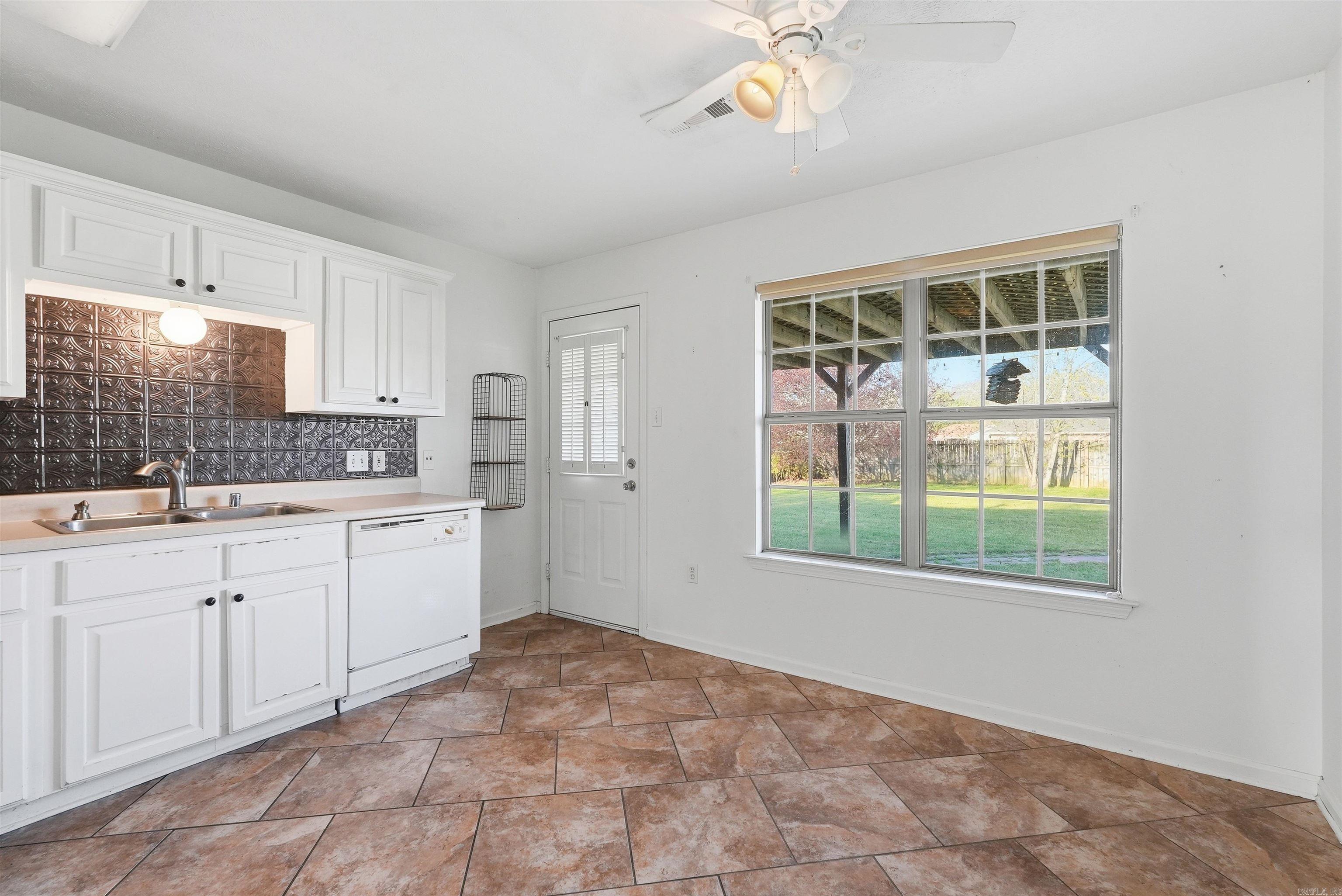 THE FALLS P.U.D. - Residential