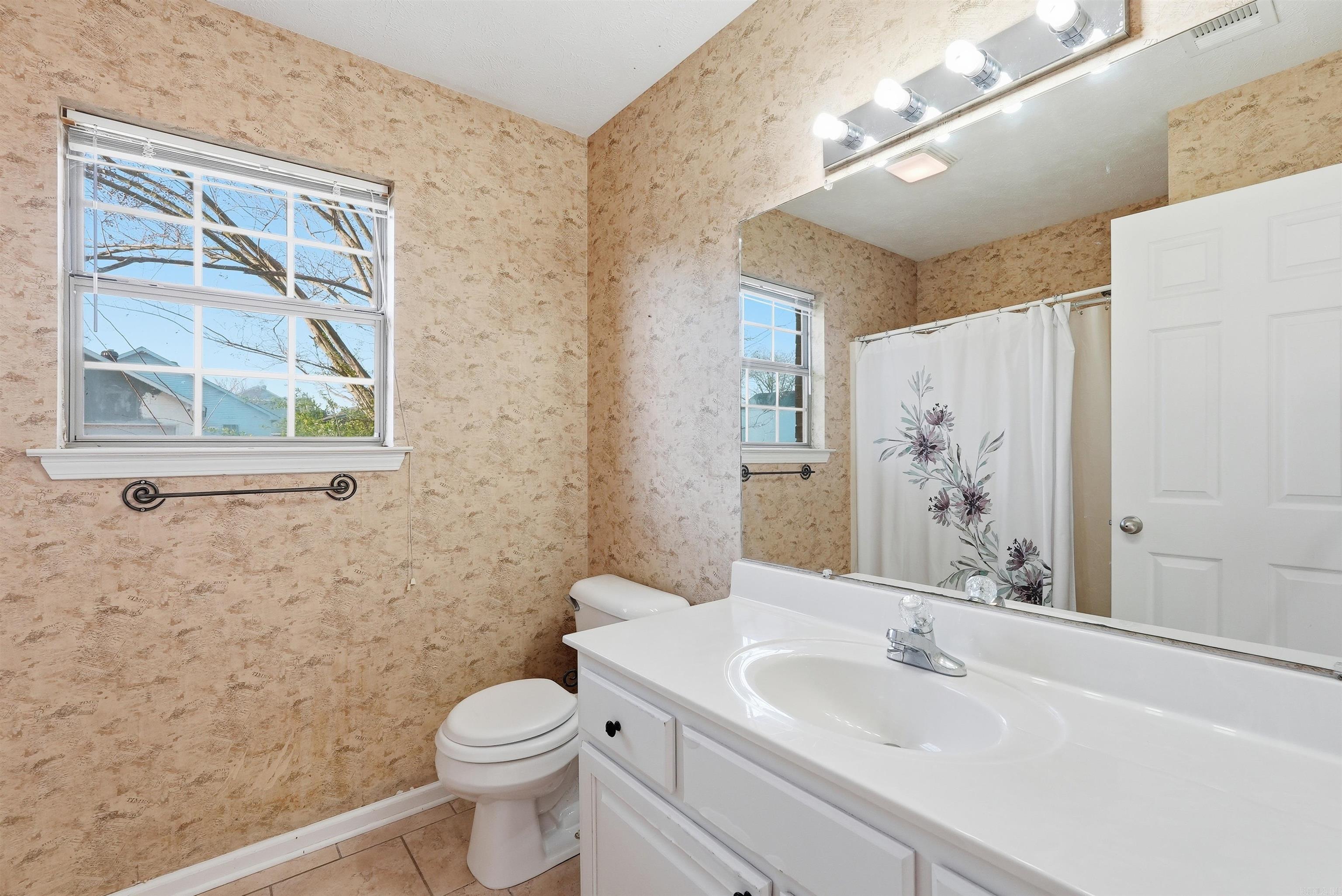 THE FALLS P.U.D. - Residential