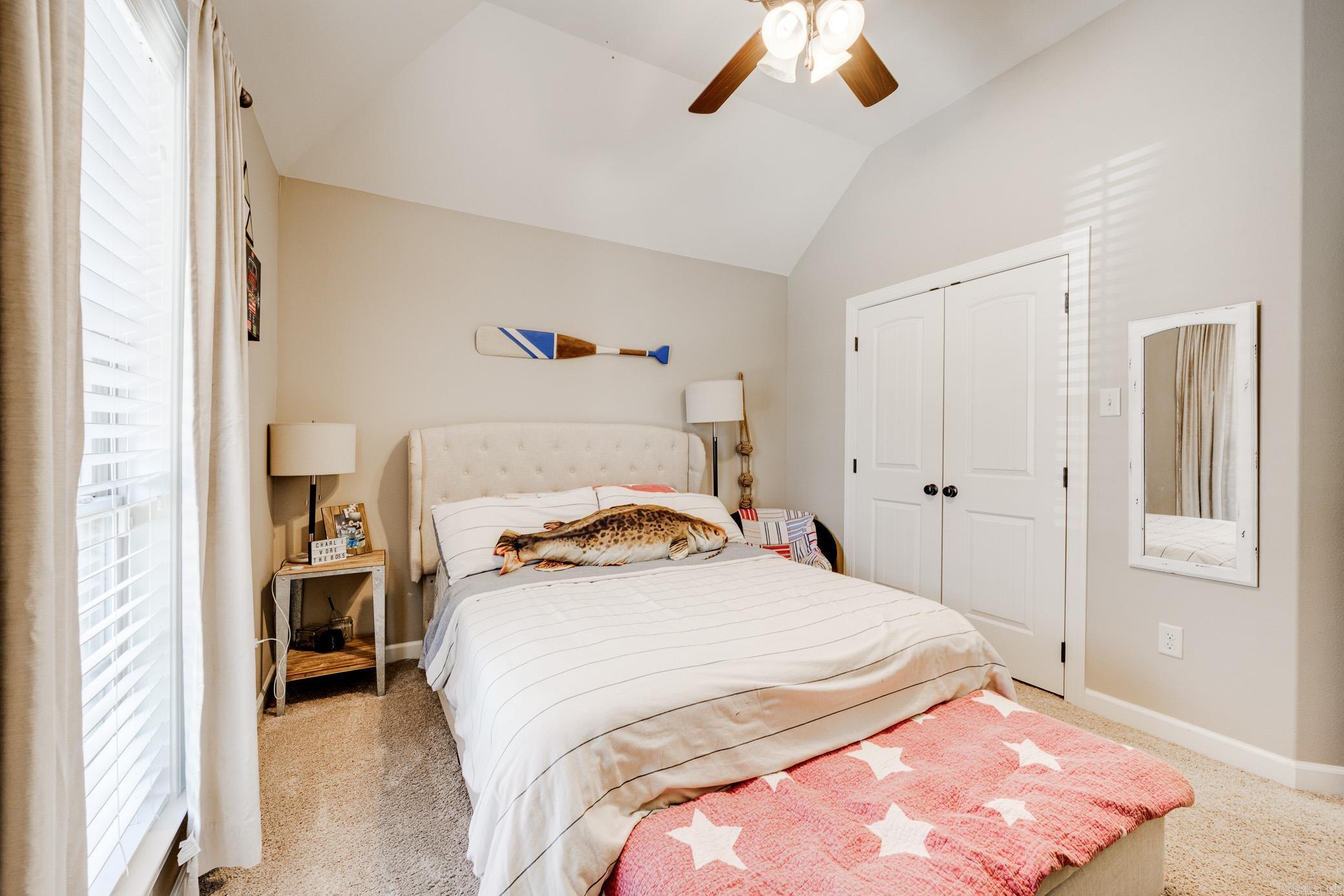 Majestic Pointe - Residential