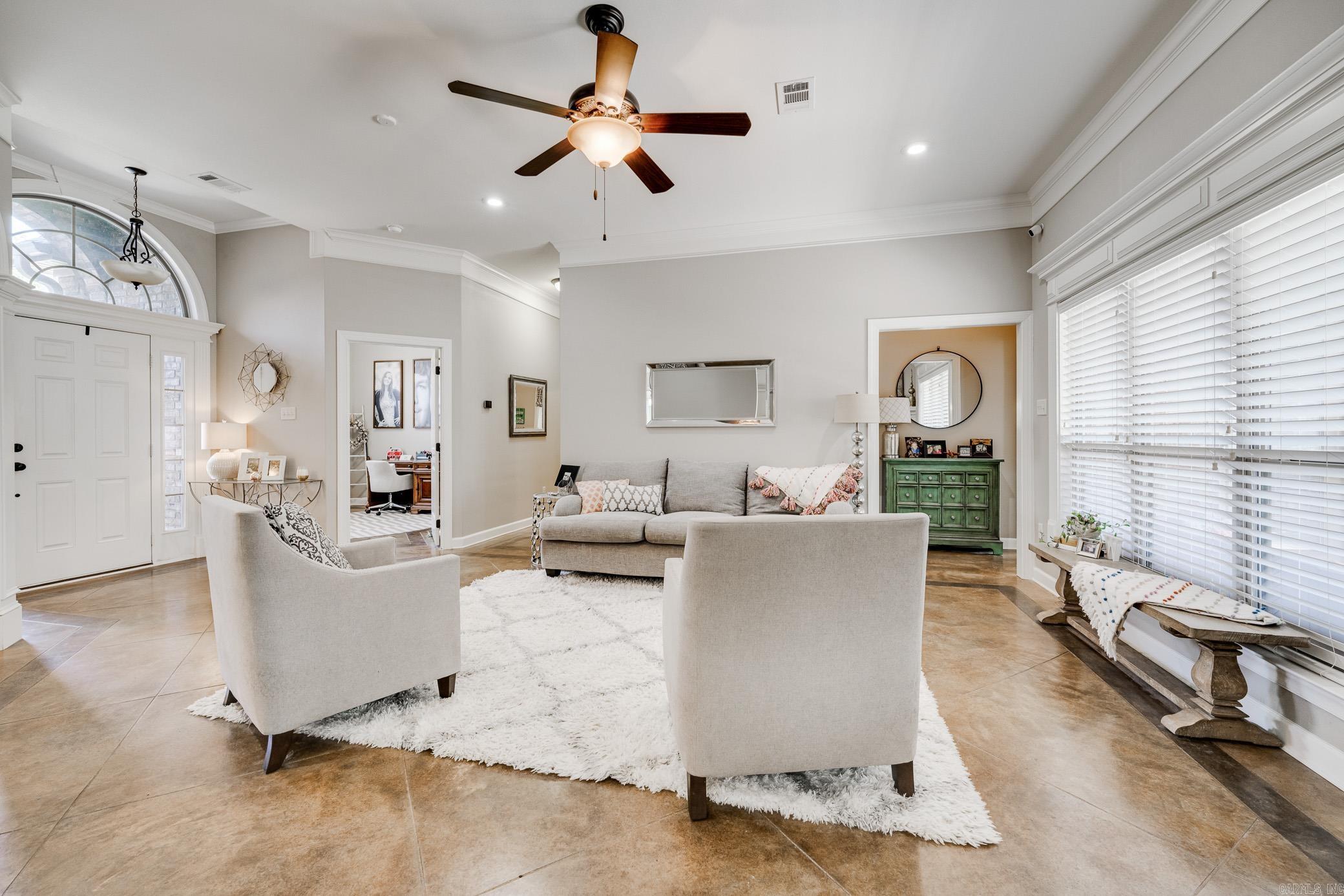 Majestic Pointe - Residential