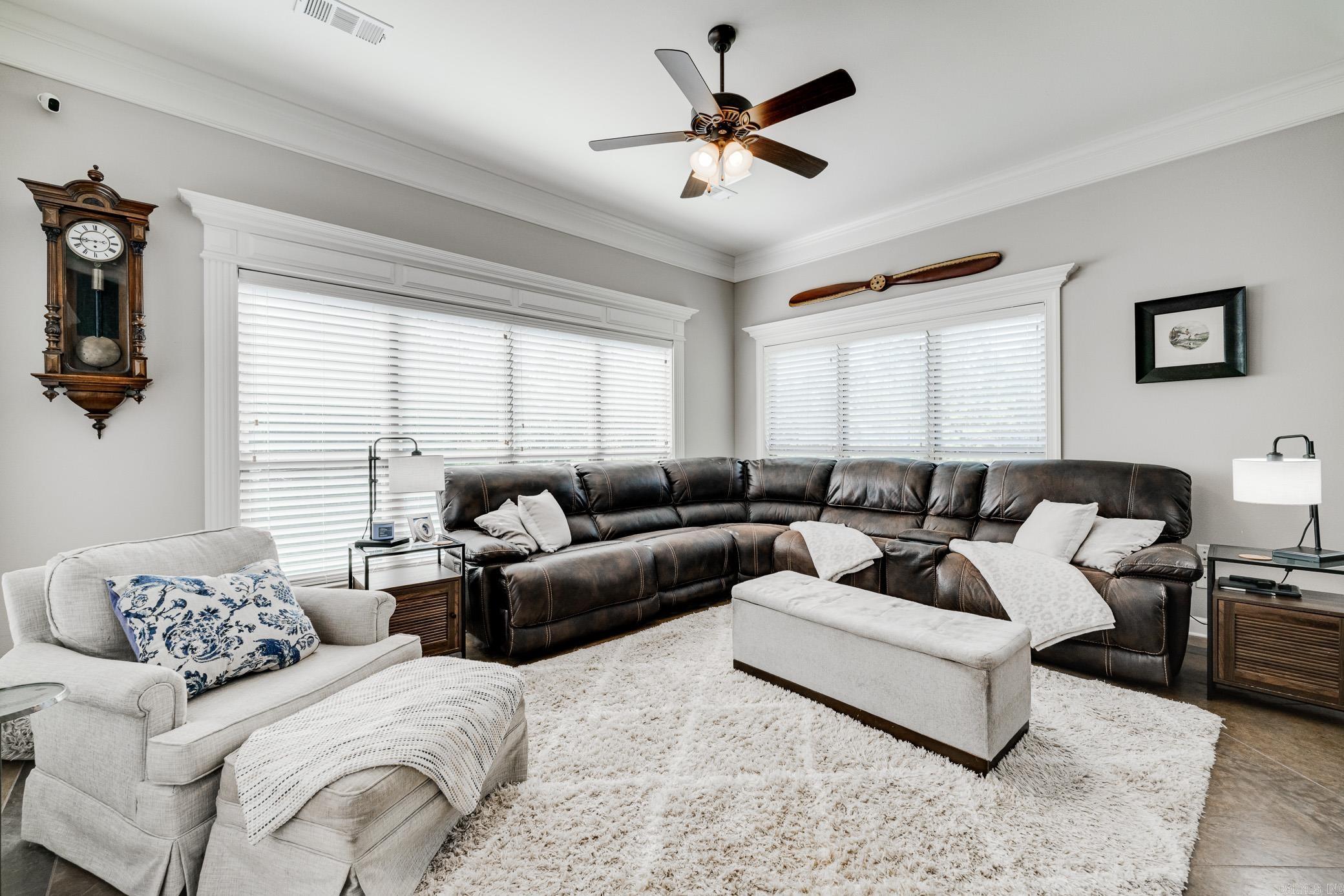 Majestic Pointe - Residential