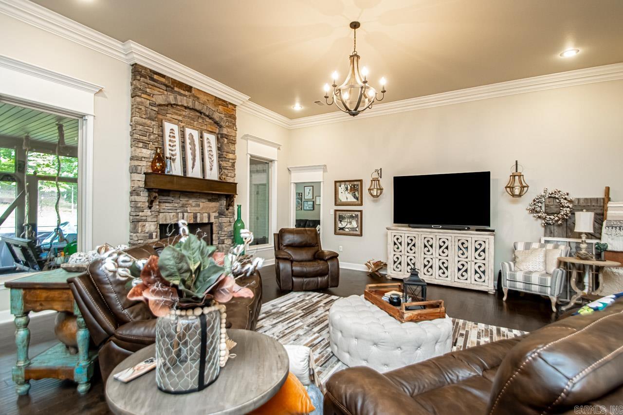 STONEHILL - Residential