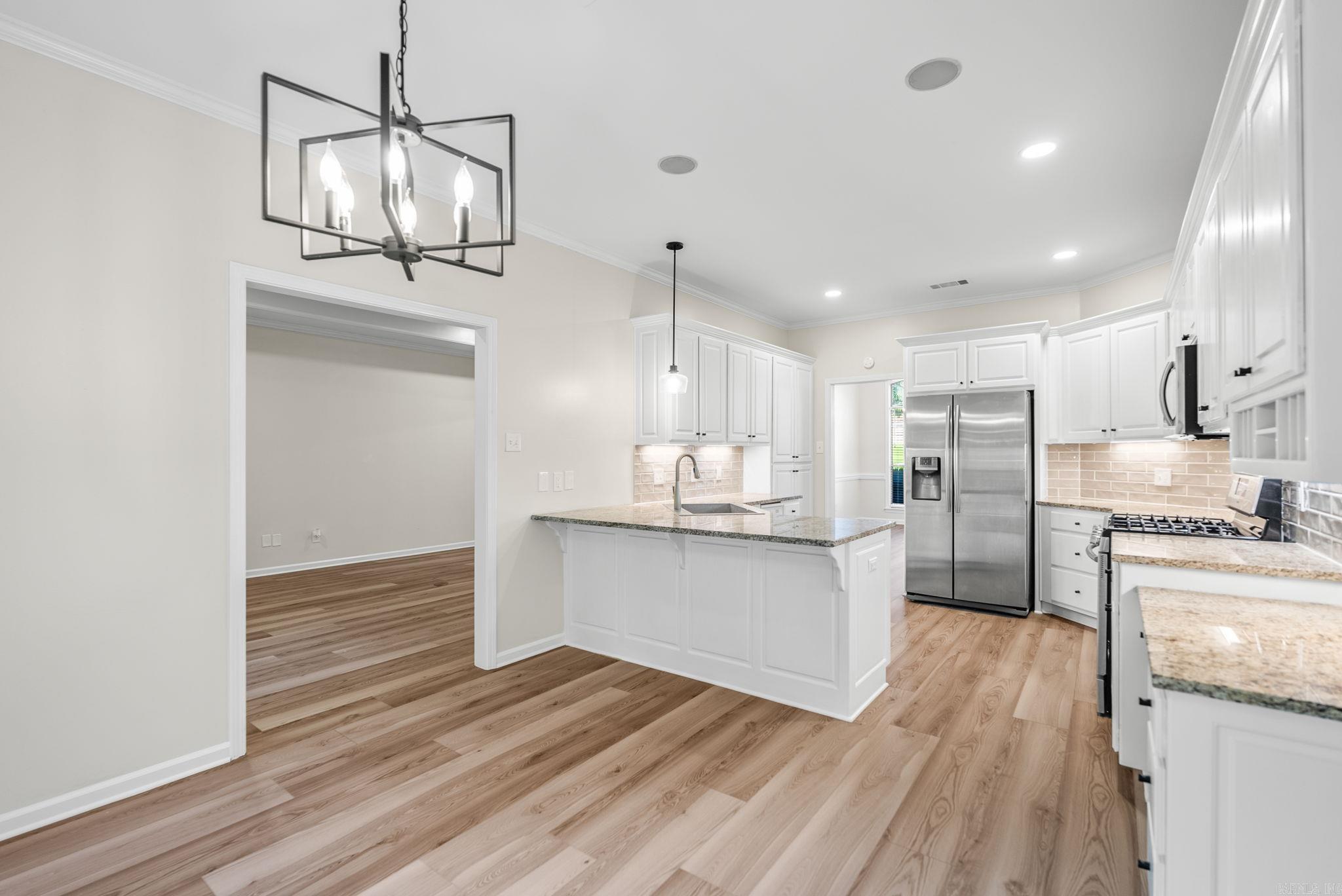CHENAL VALLEY DUQUESNE COMMUNITY - Residential