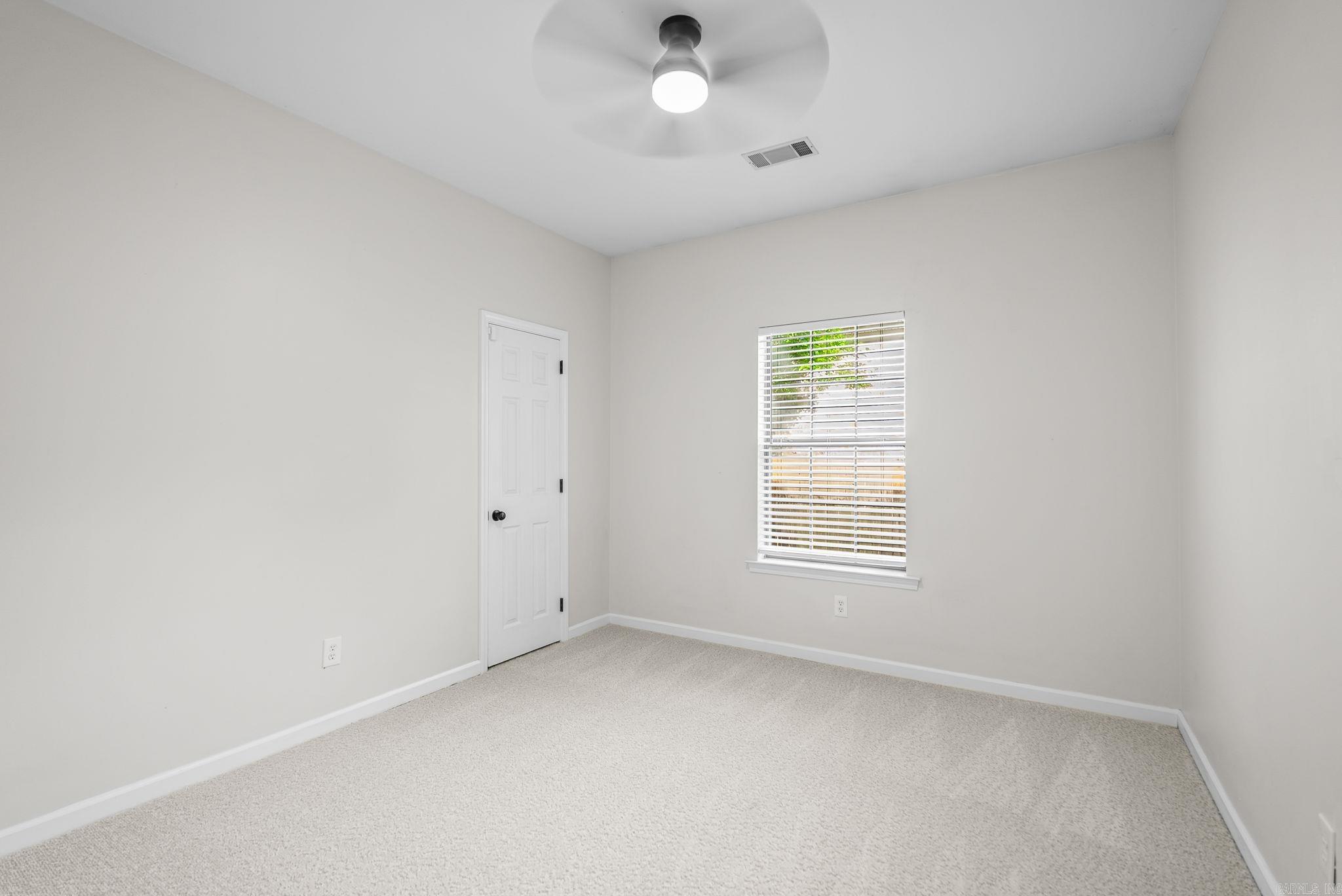 CHENAL VALLEY DUQUESNE COMMUNITY - Residential