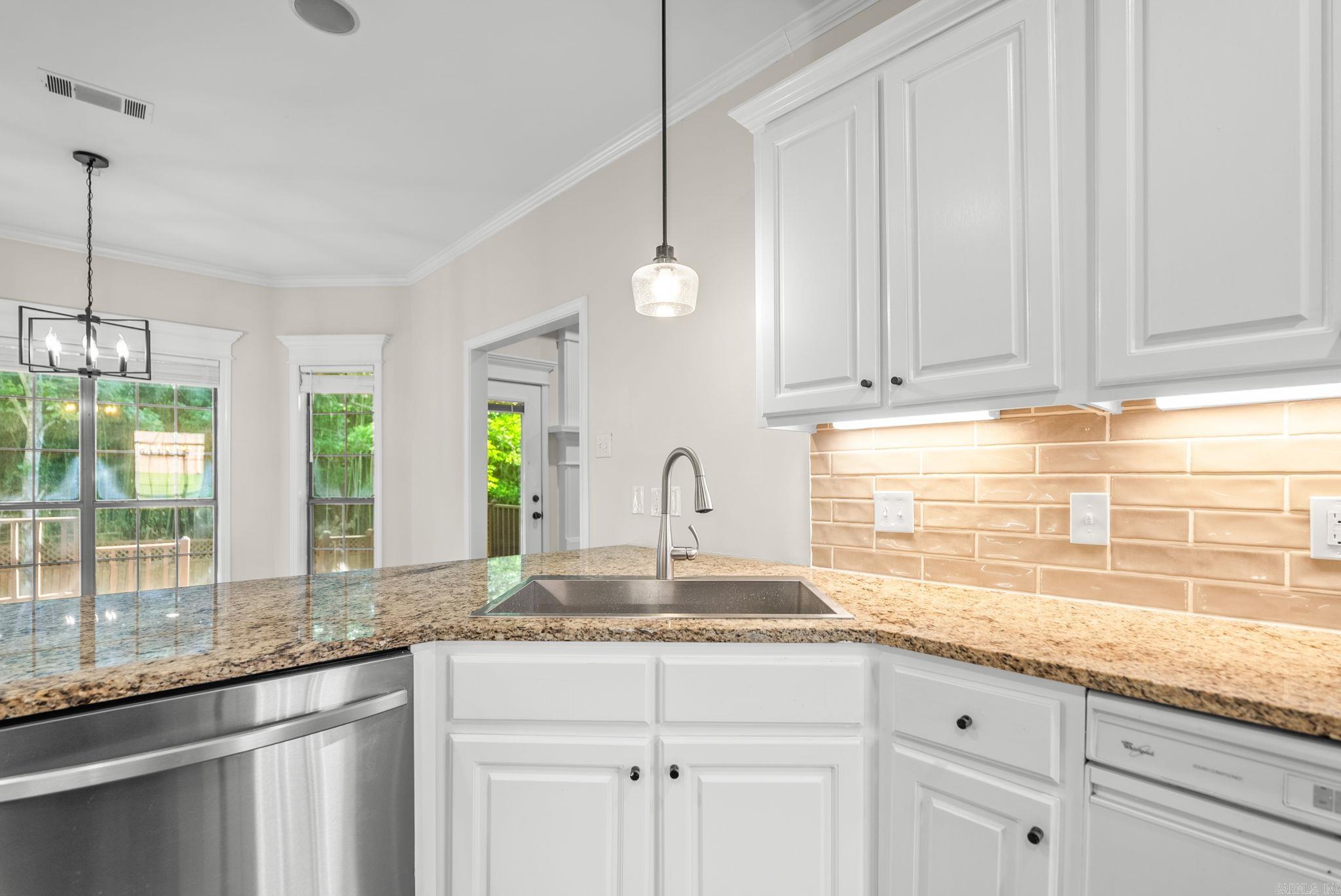 CHENAL VALLEY DUQUESNE COMMUNITY - Residential