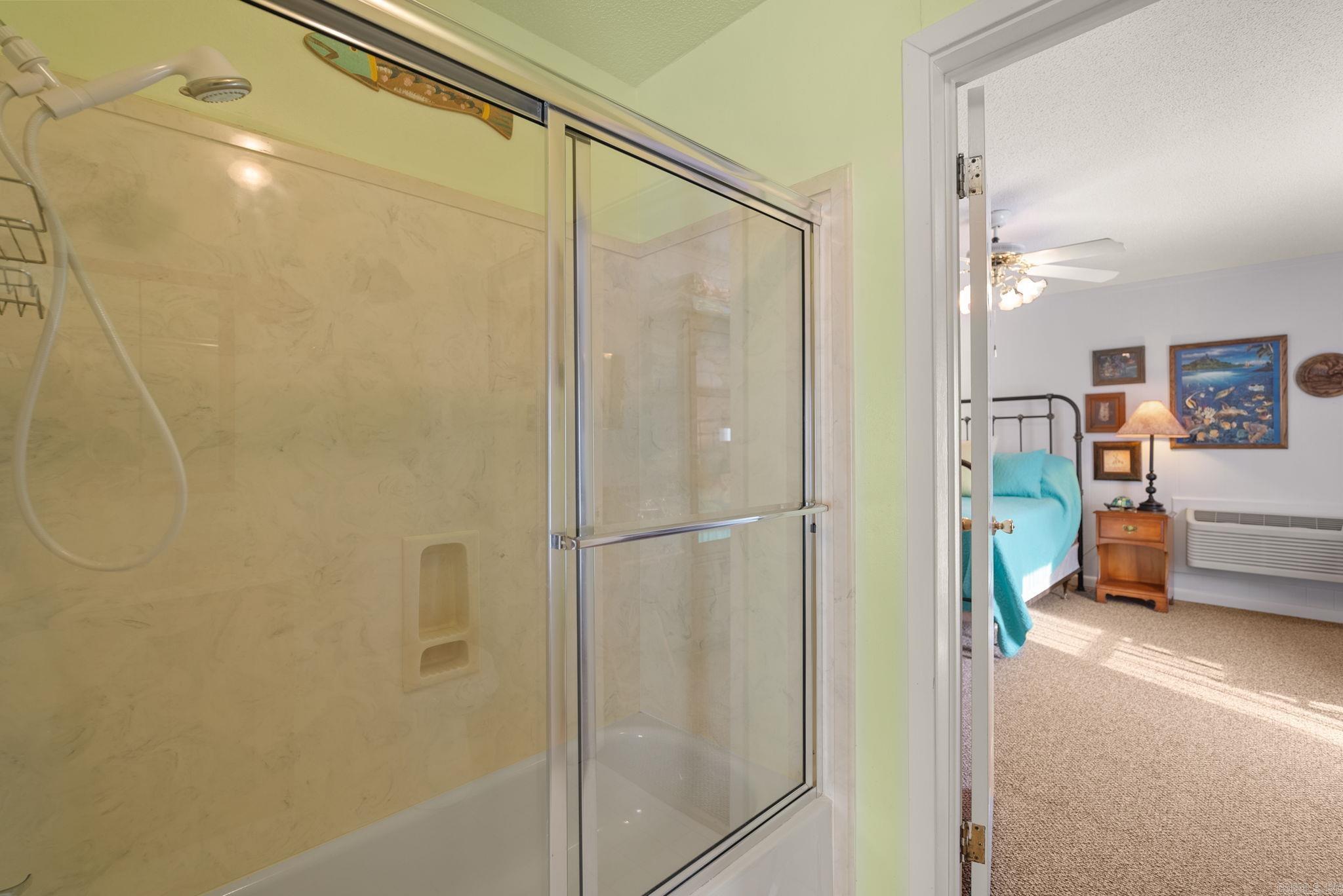 SYLVAN SHORES - LAKE - Residential