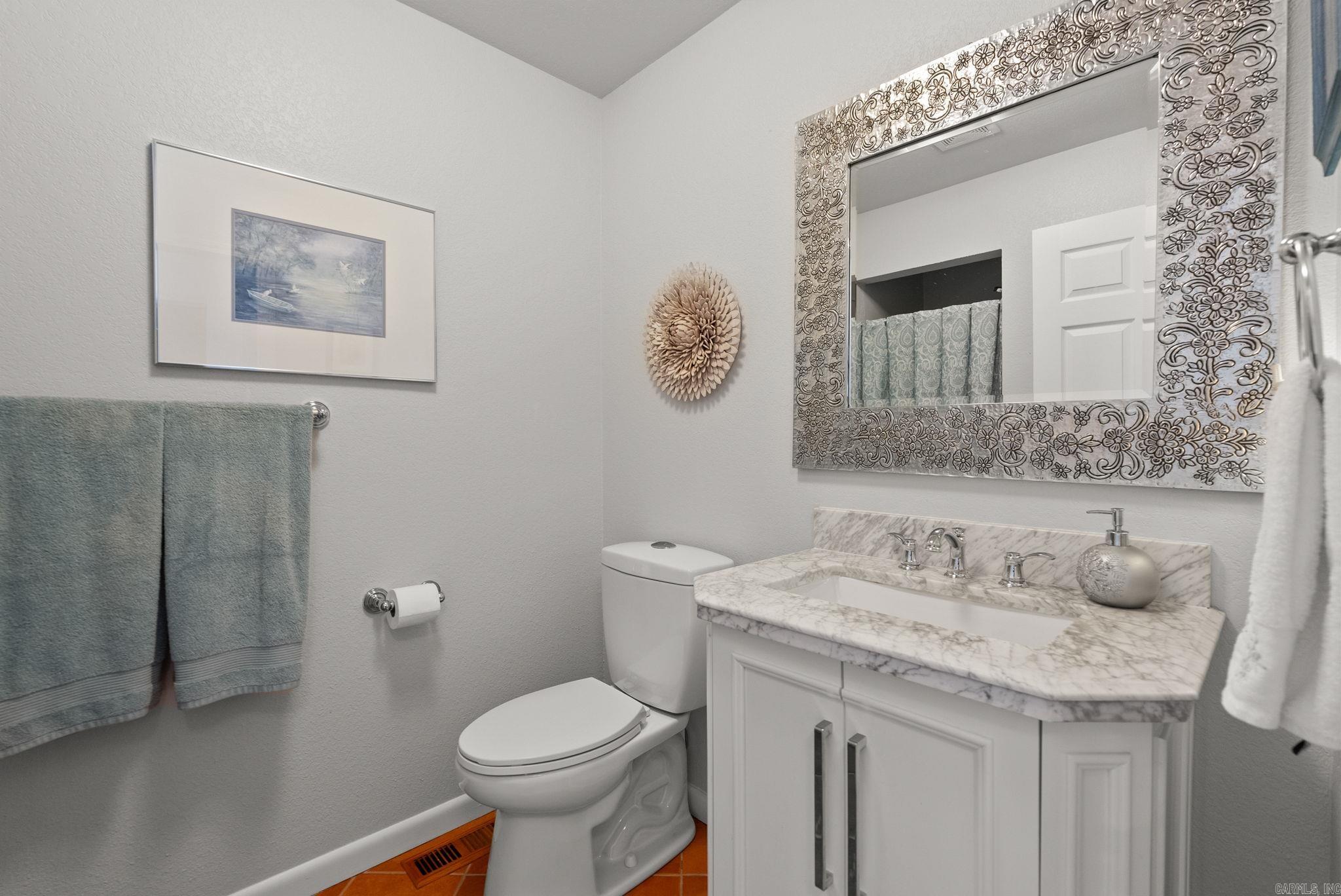 SYLVAN SHORES - LAKE - Residential