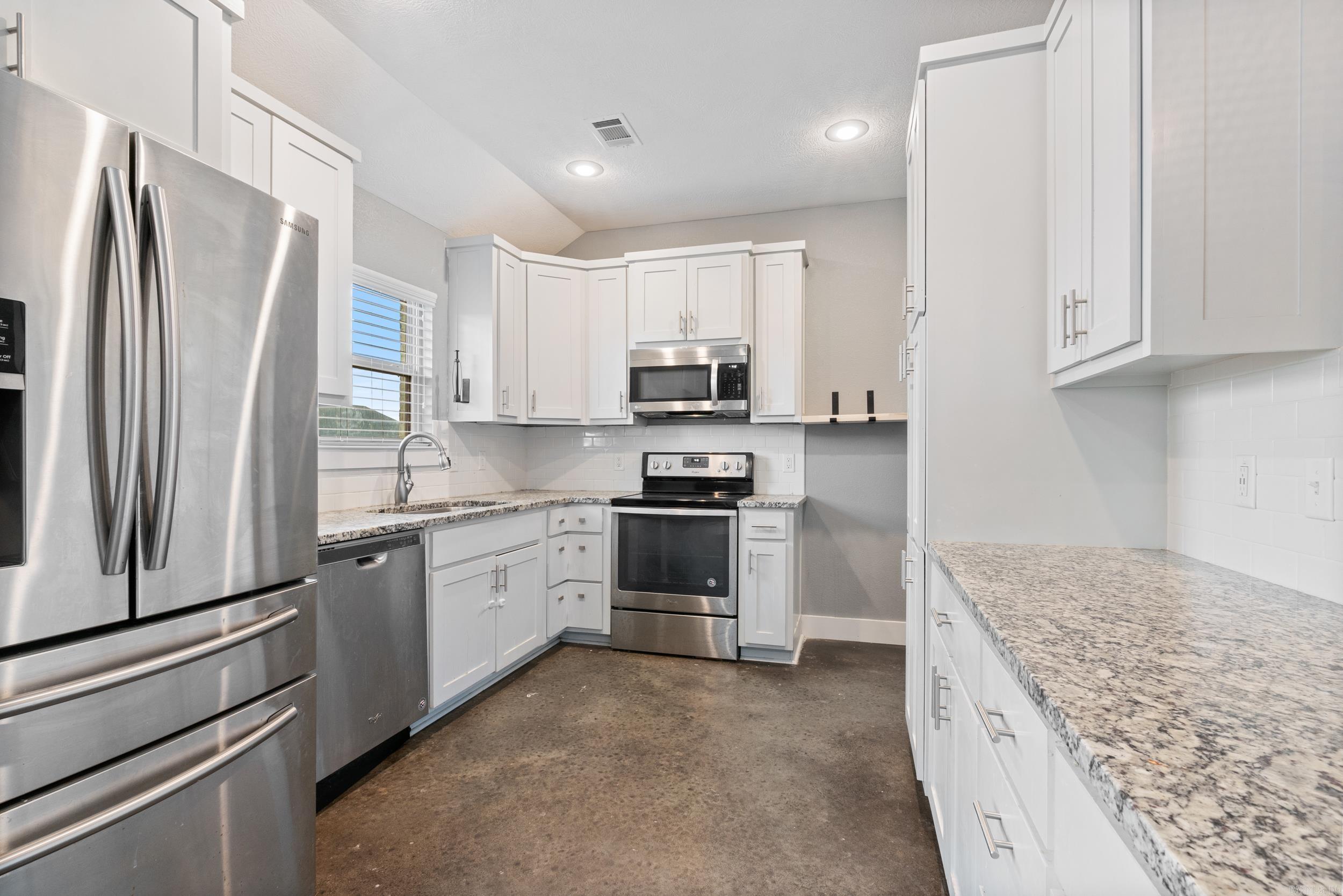 PARKWOOD MEADOWS - Residential