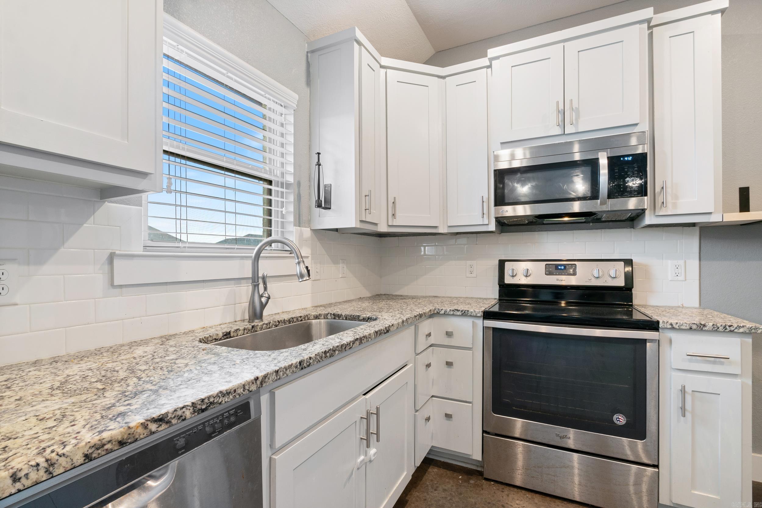 PARKWOOD MEADOWS - Residential