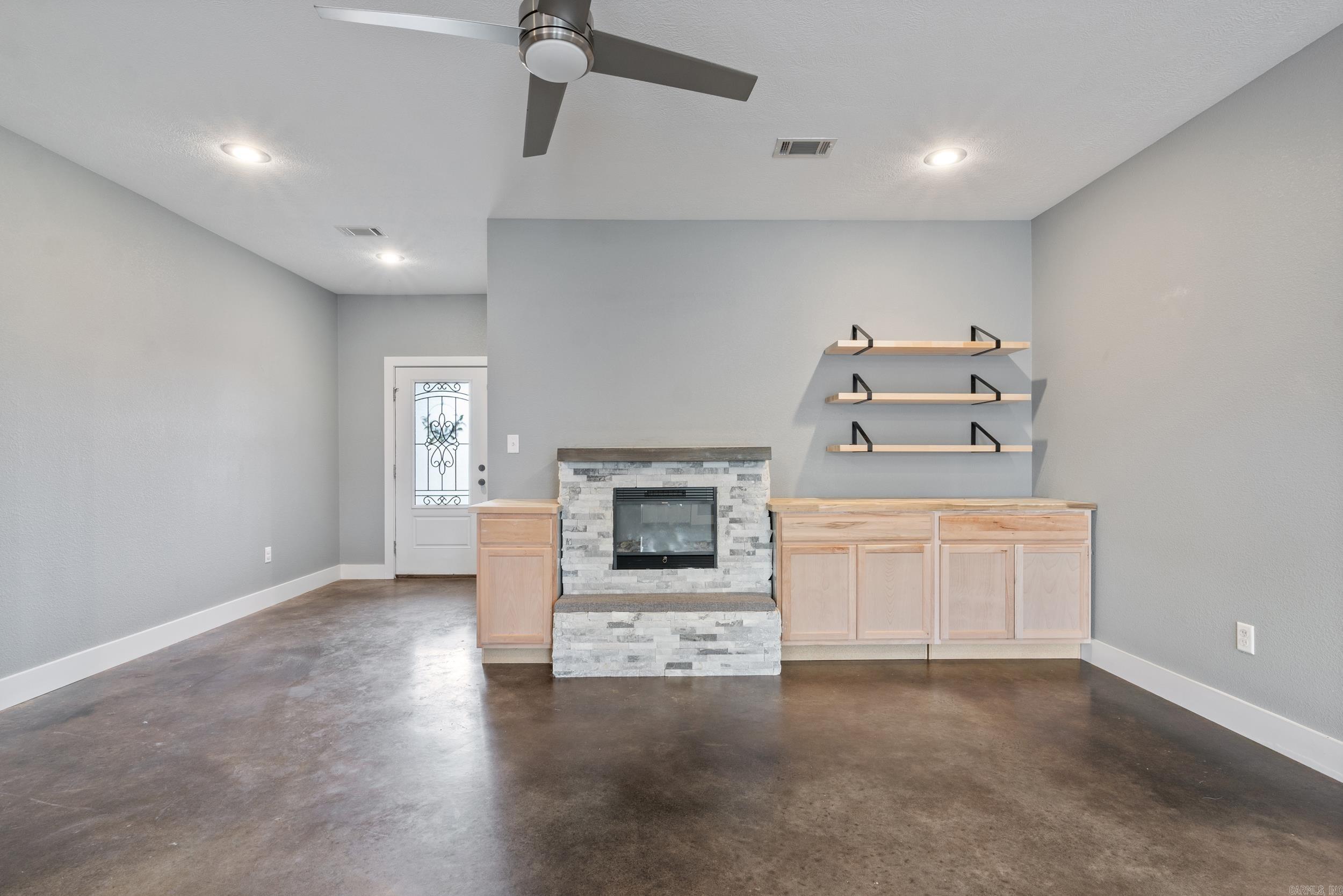 PARKWOOD MEADOWS - Residential