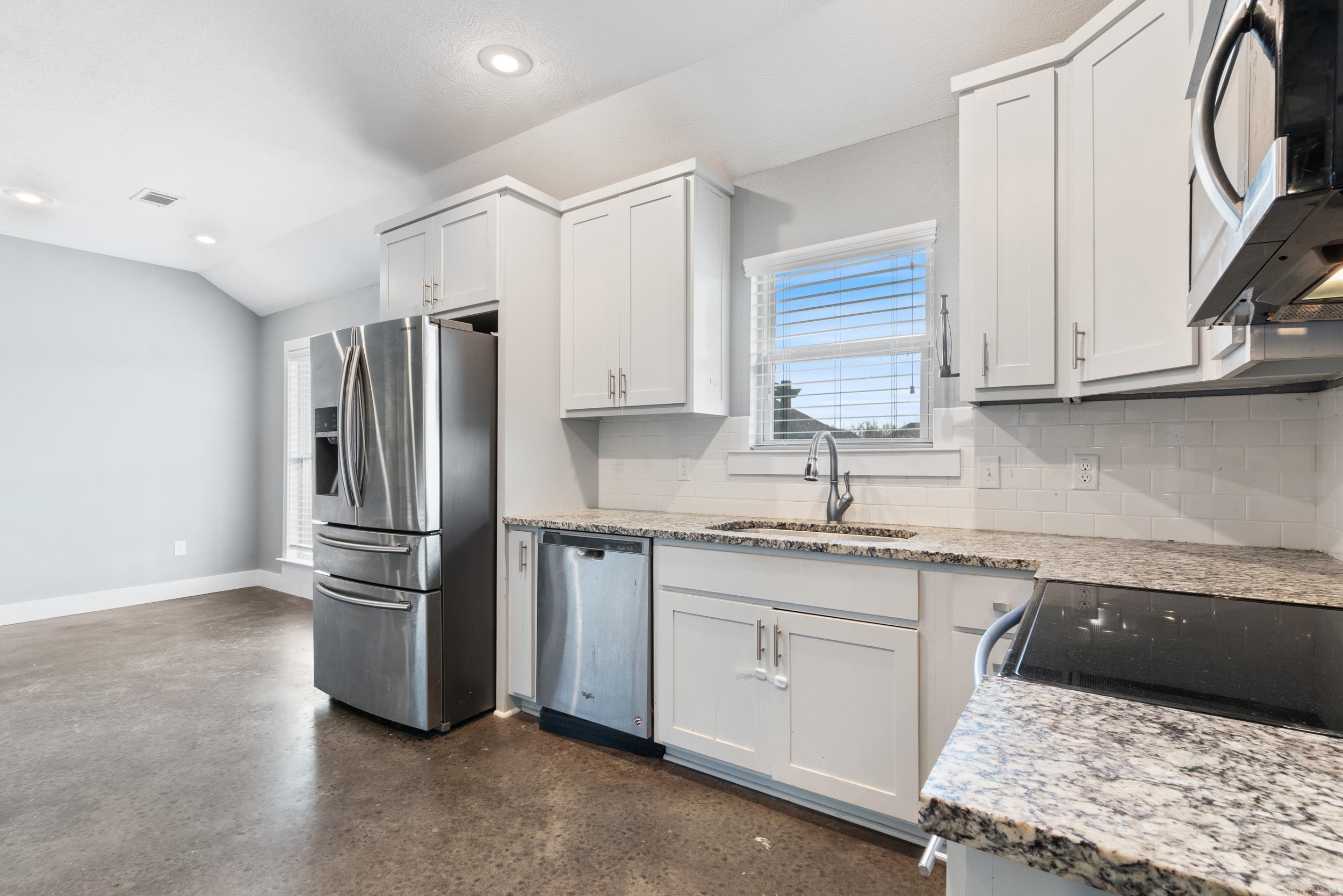 PARKWOOD MEADOWS - Residential