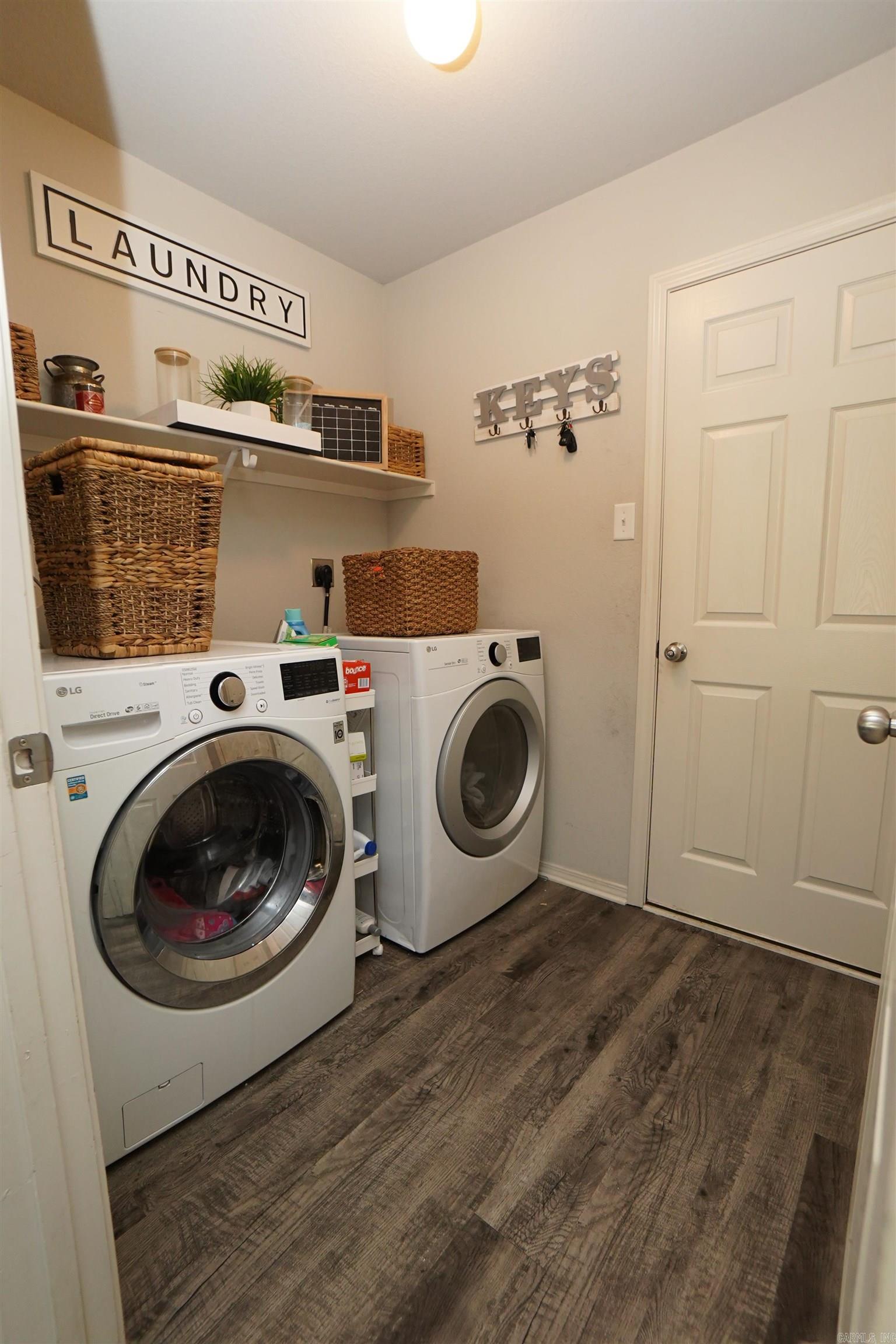 TRAMMEL ESTATES - Residential