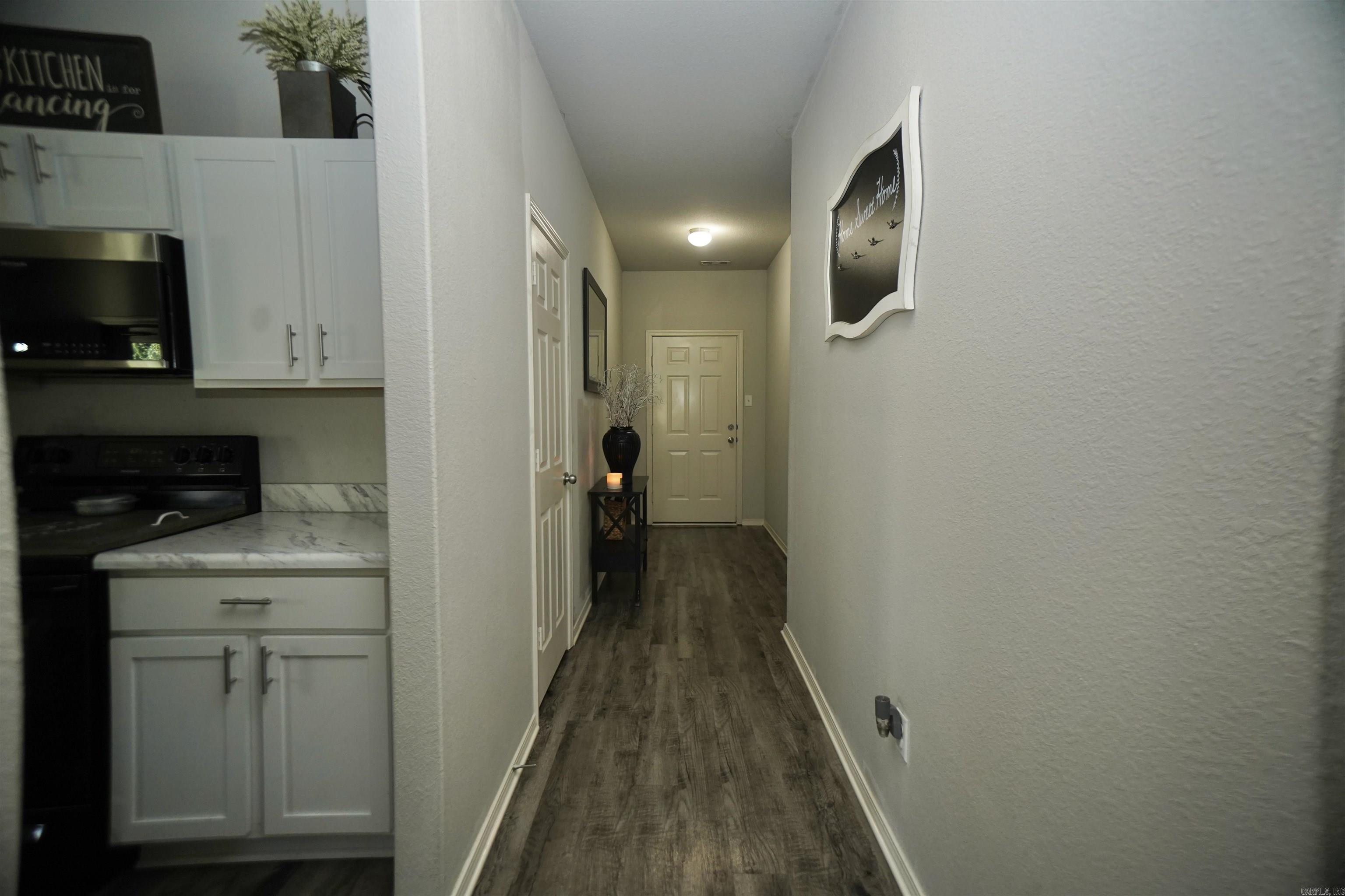 TRAMMEL ESTATES - Residential