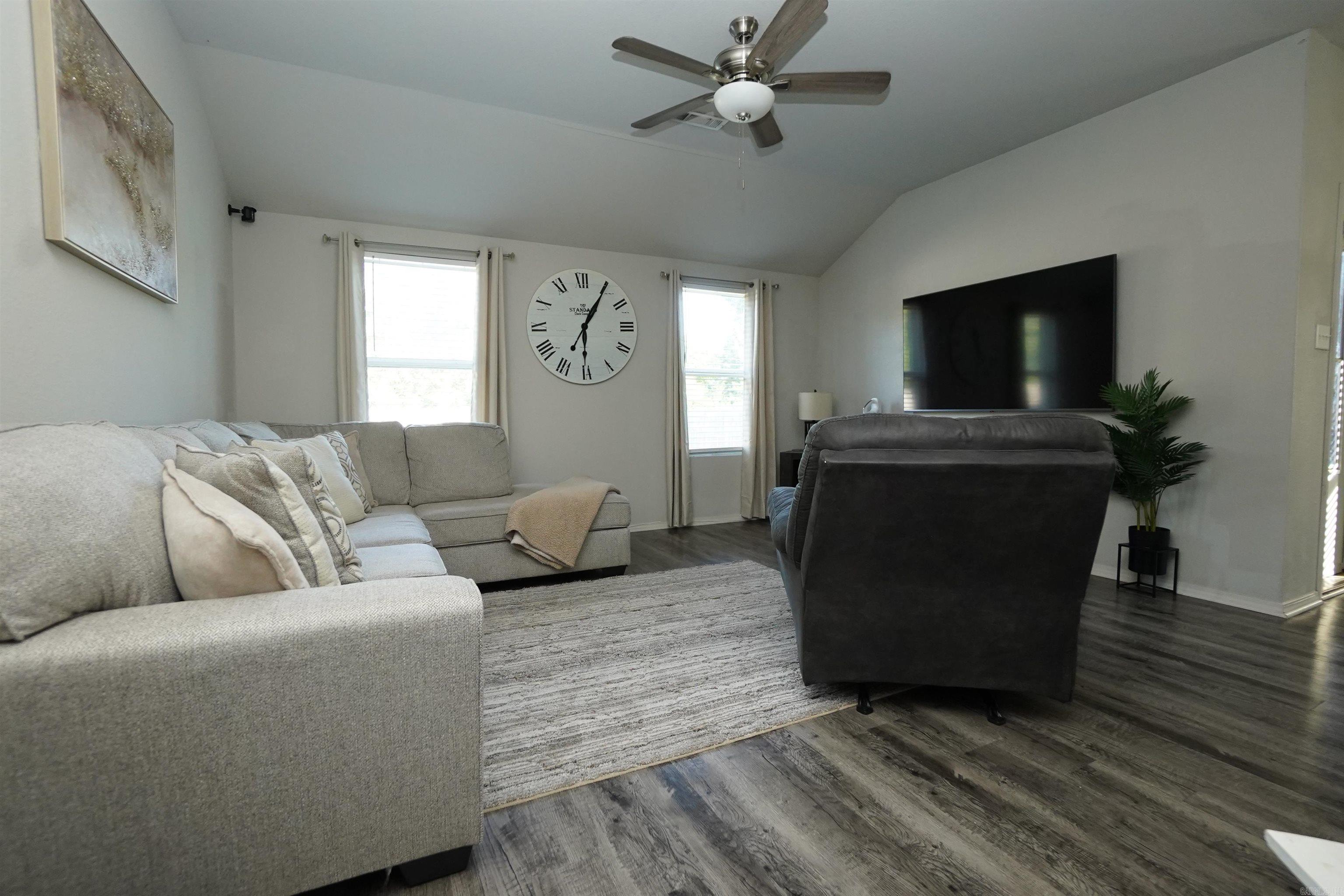 TRAMMEL ESTATES - Residential