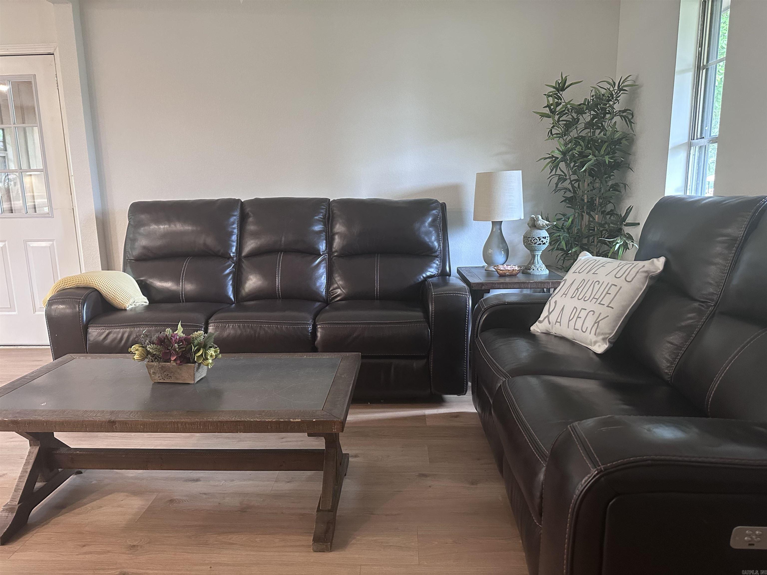 ARROWHEAD VILLAGE - Residential