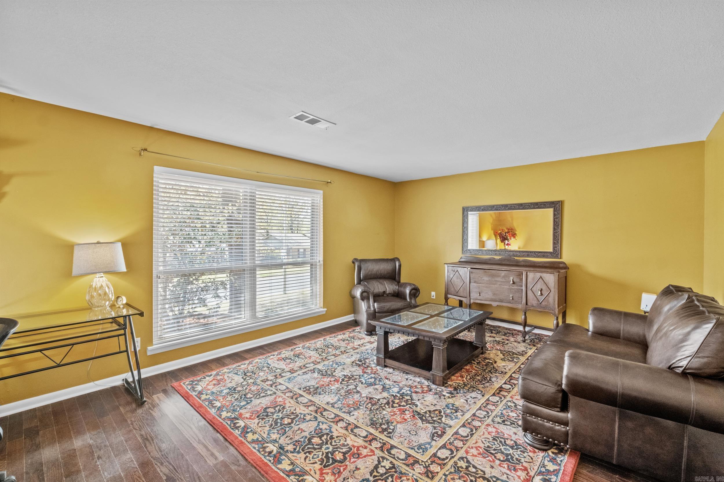 INDIAN HILLS - Residential