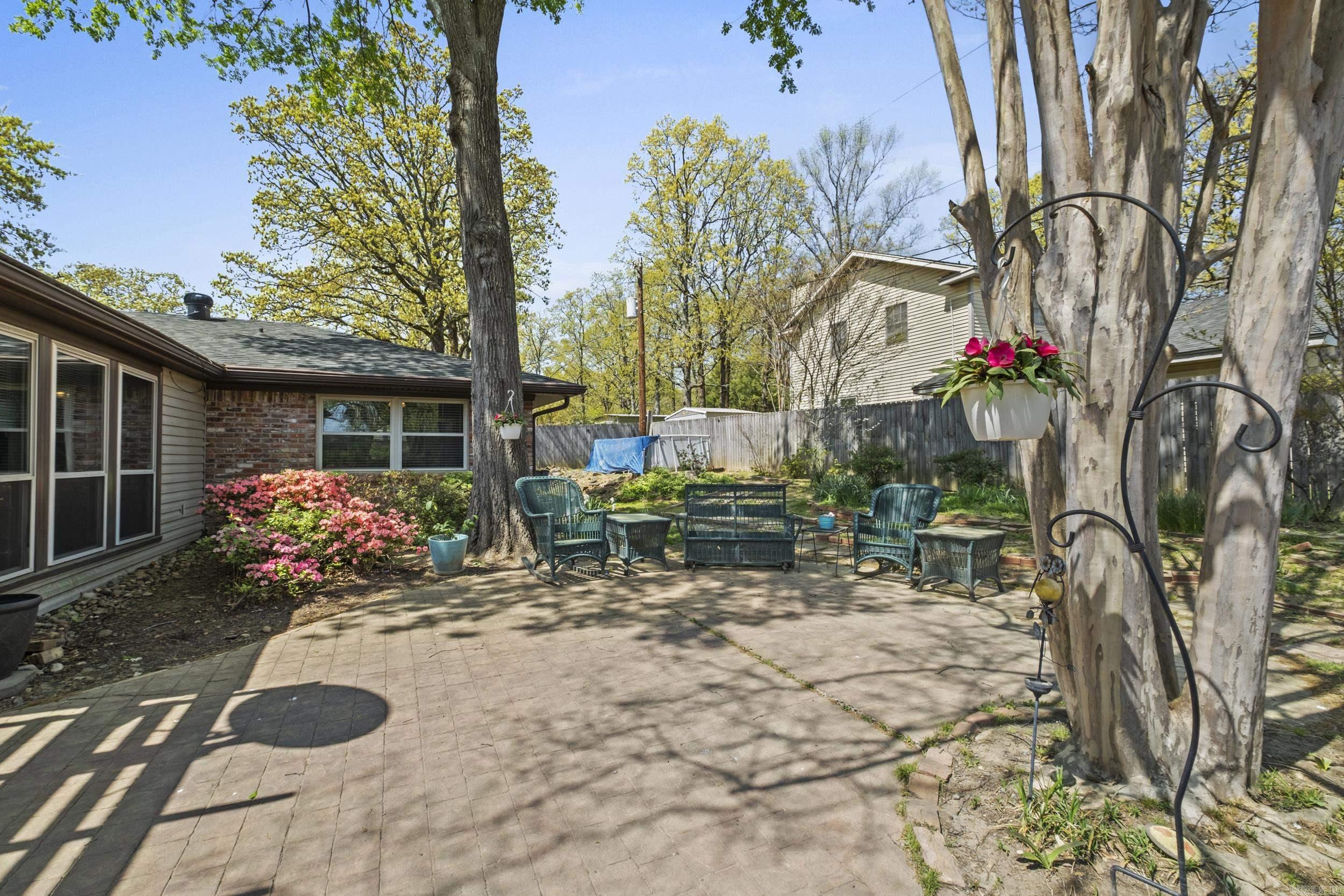 INDIAN HILLS - Residential