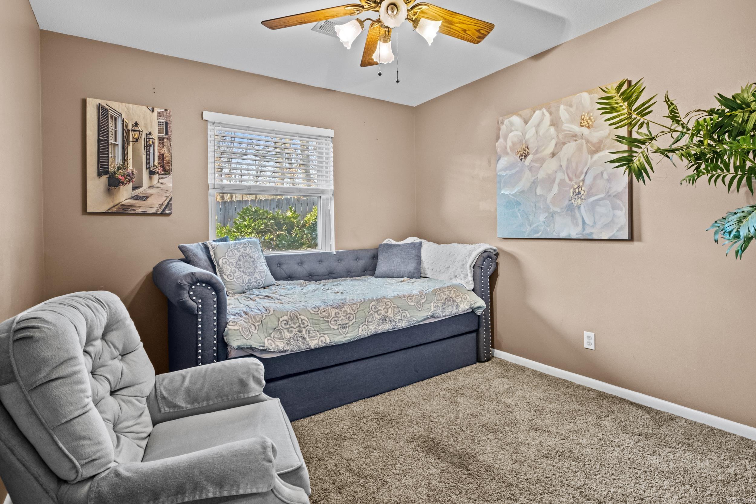 INDIAN HILLS - Residential