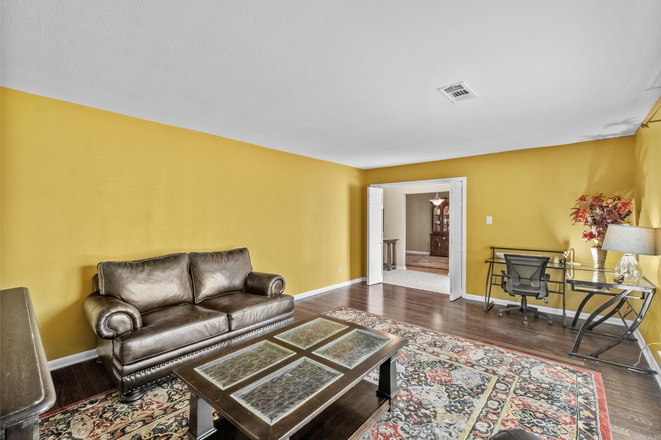 INDIAN HILLS - Residential