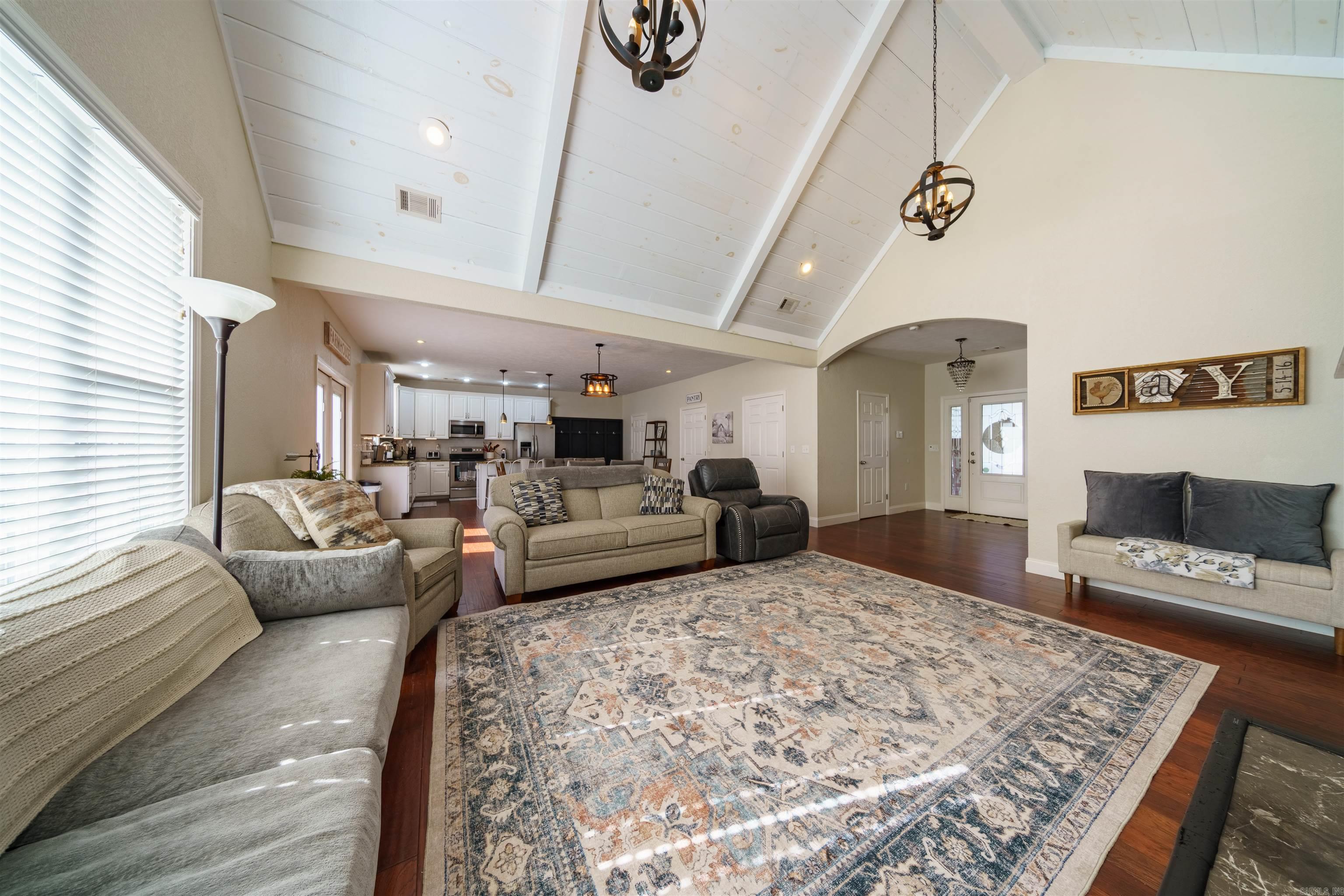 DOUBLE OAK ESTATES - Residential