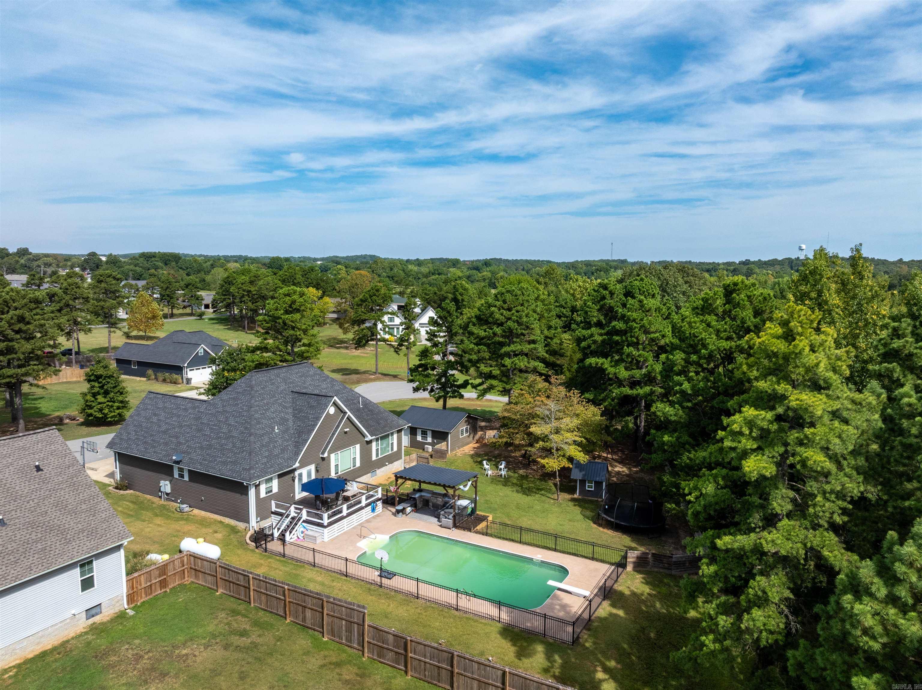 DOUBLE OAK ESTATES - Residential