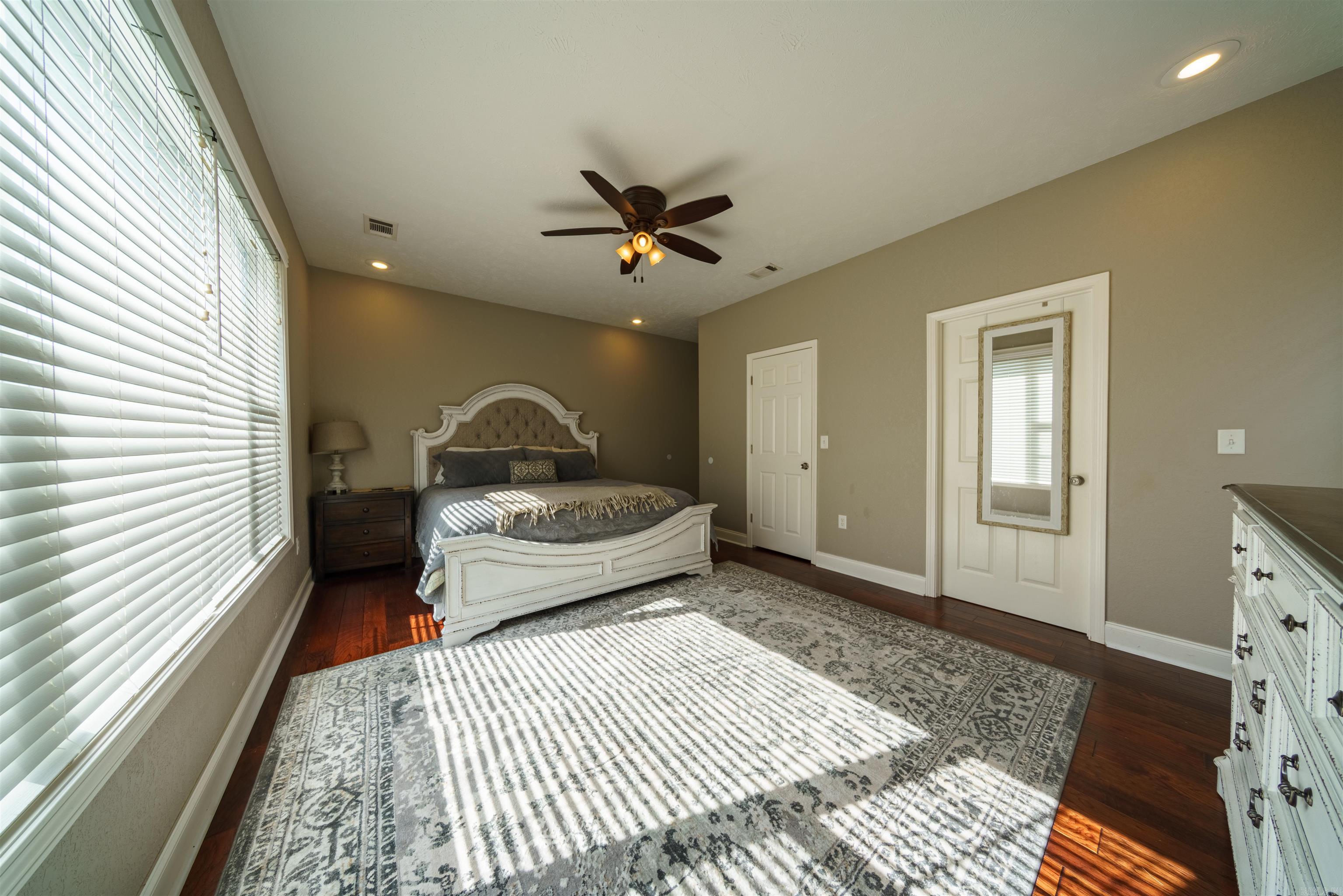 DOUBLE OAK ESTATES - Residential