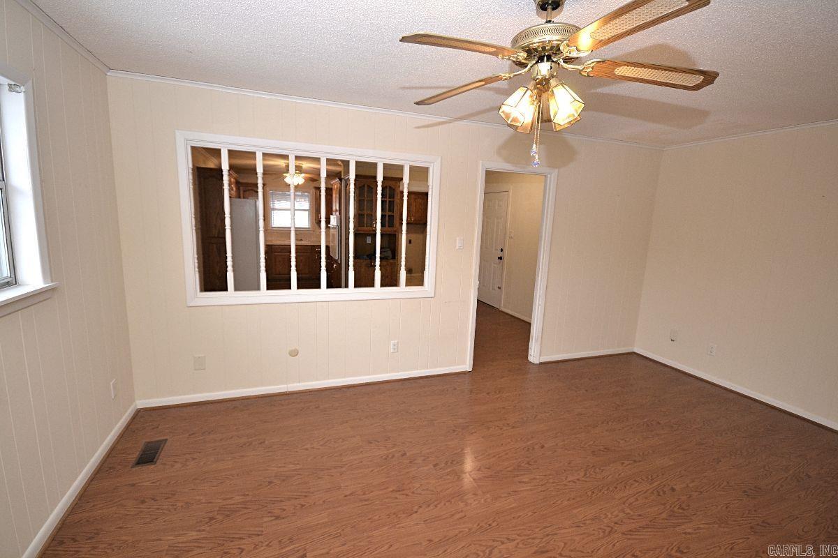 BROWN RONNY - Residential