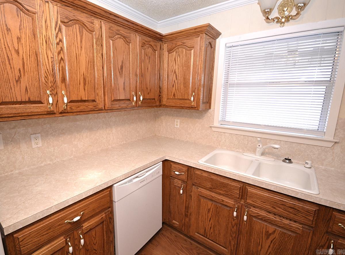 BROWN RONNY - Residential