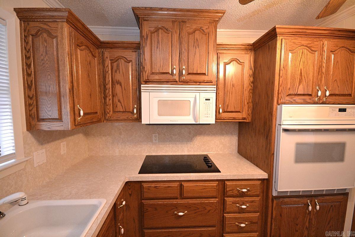 BROWN RONNY - Residential