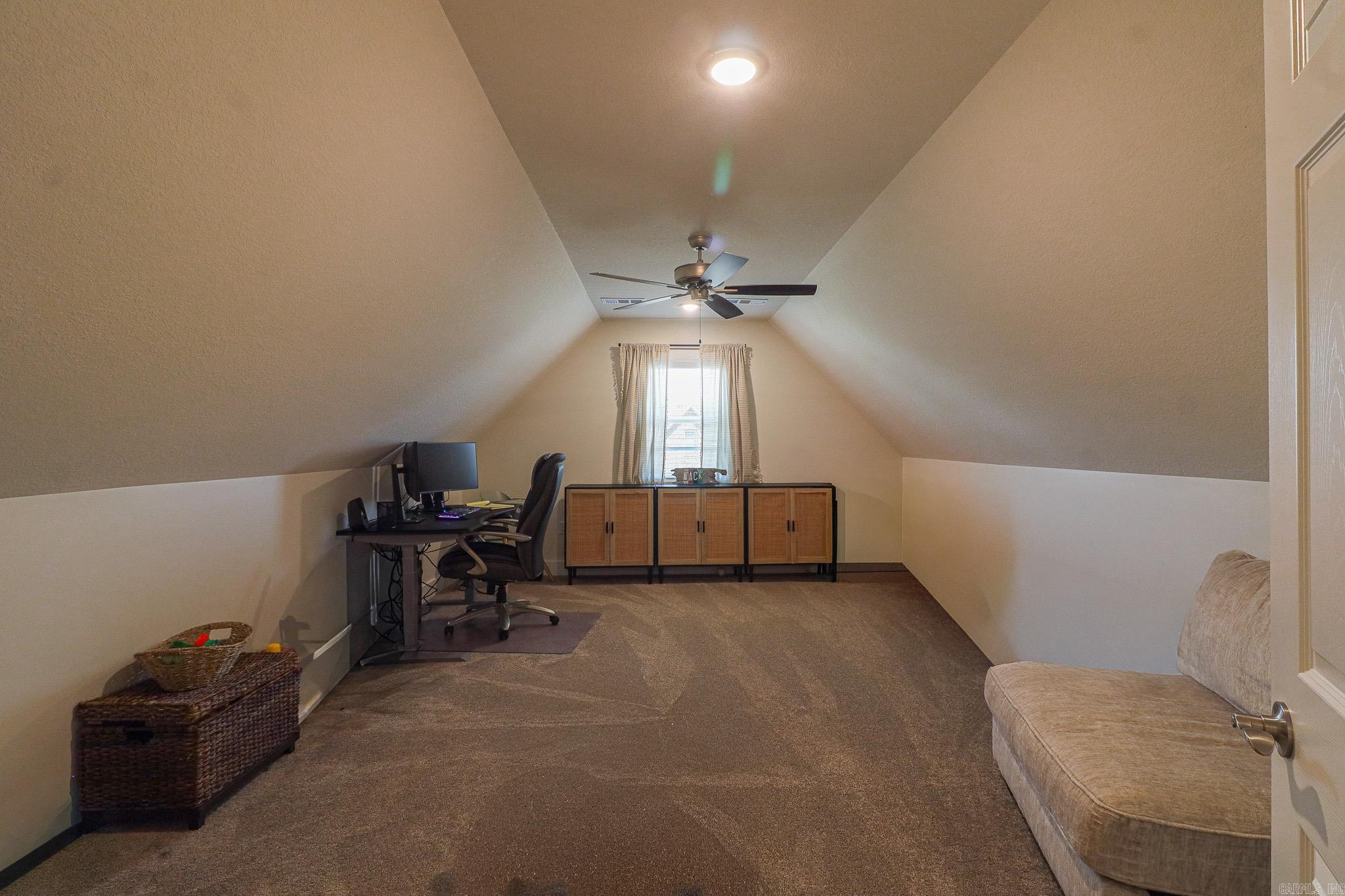 Sarah Crossing - Residential