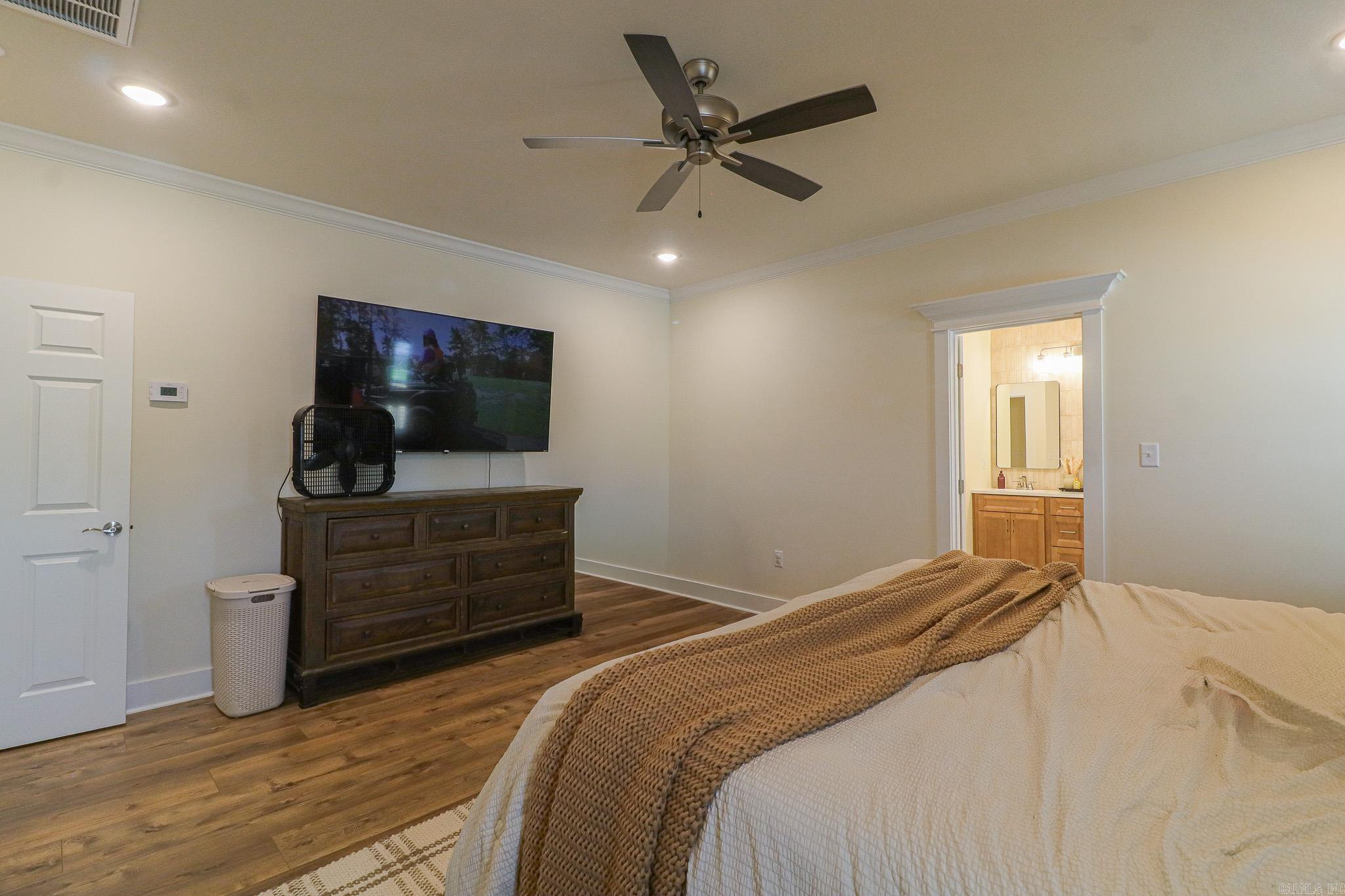 Sarah Crossing - Residential