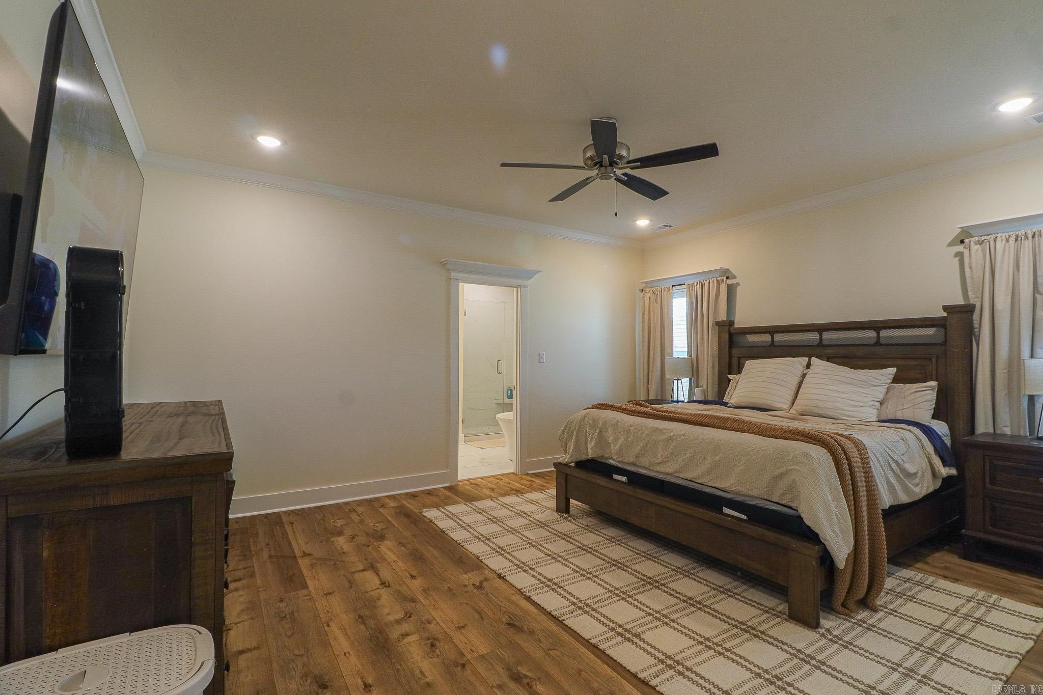 Sarah Crossing - Residential