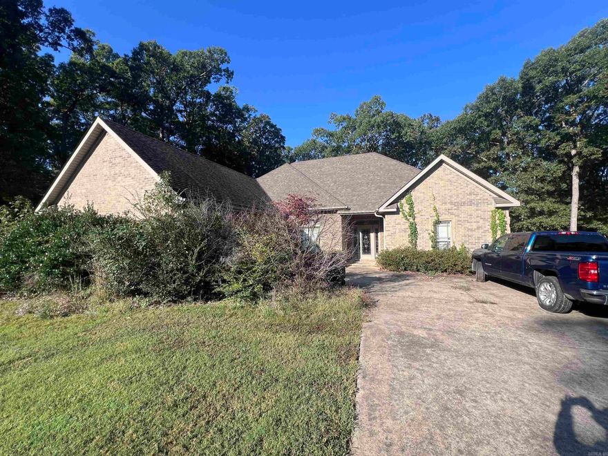 Located in the notorious Tahoe Village, nestled in Craighead County, sits this lovely home just buzzing with potential! This 2098 sq ft home offers a full acre with a fenced in back yard, a prime prestigious location, three spacious bedrooms and two and a half bathrooms, a large kitchen and a large laundry room! A little TLC could take this home a long way! Contact your favorite agent today to see it before its gone!