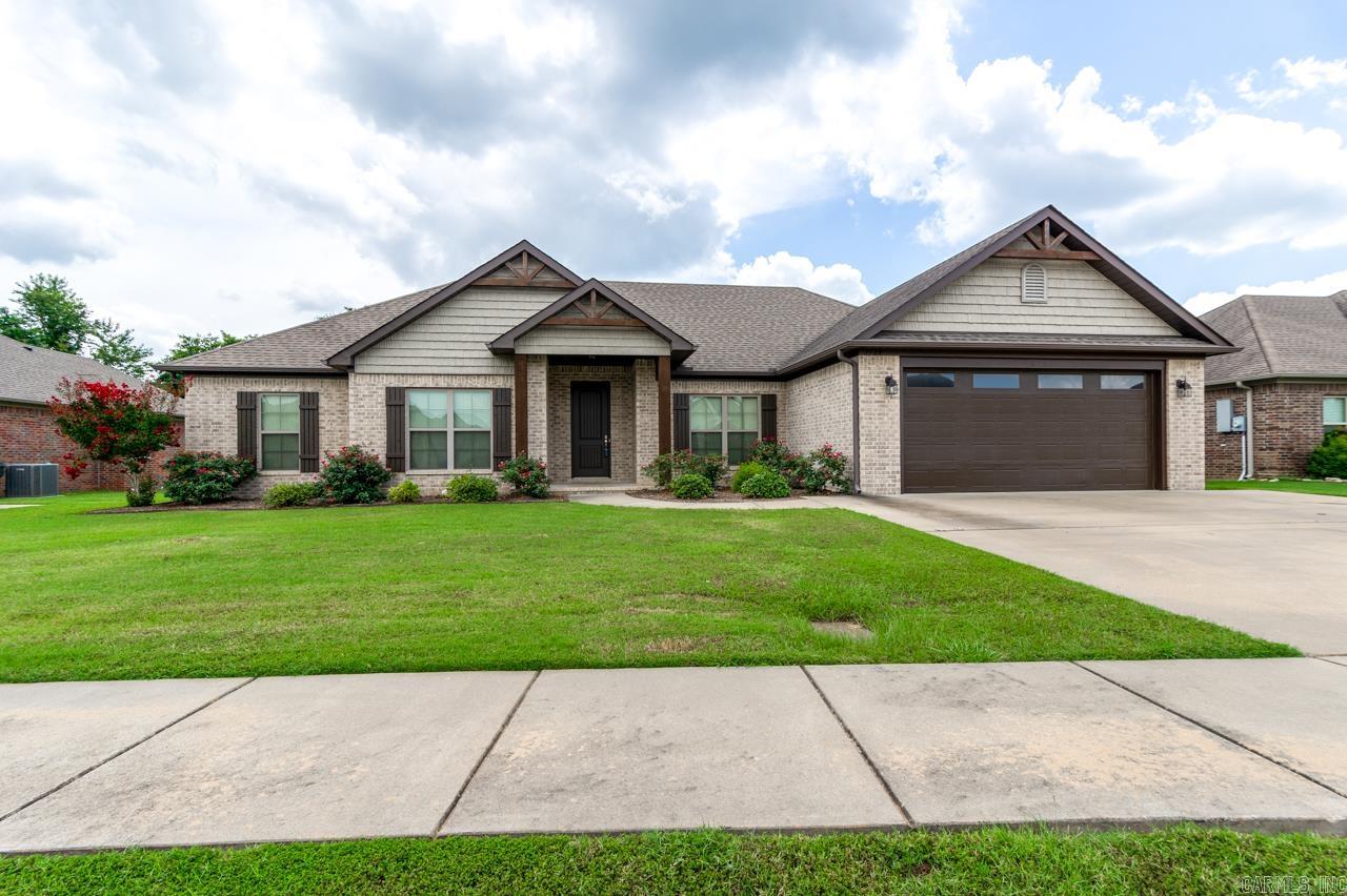 SALEM WOODS - Residential