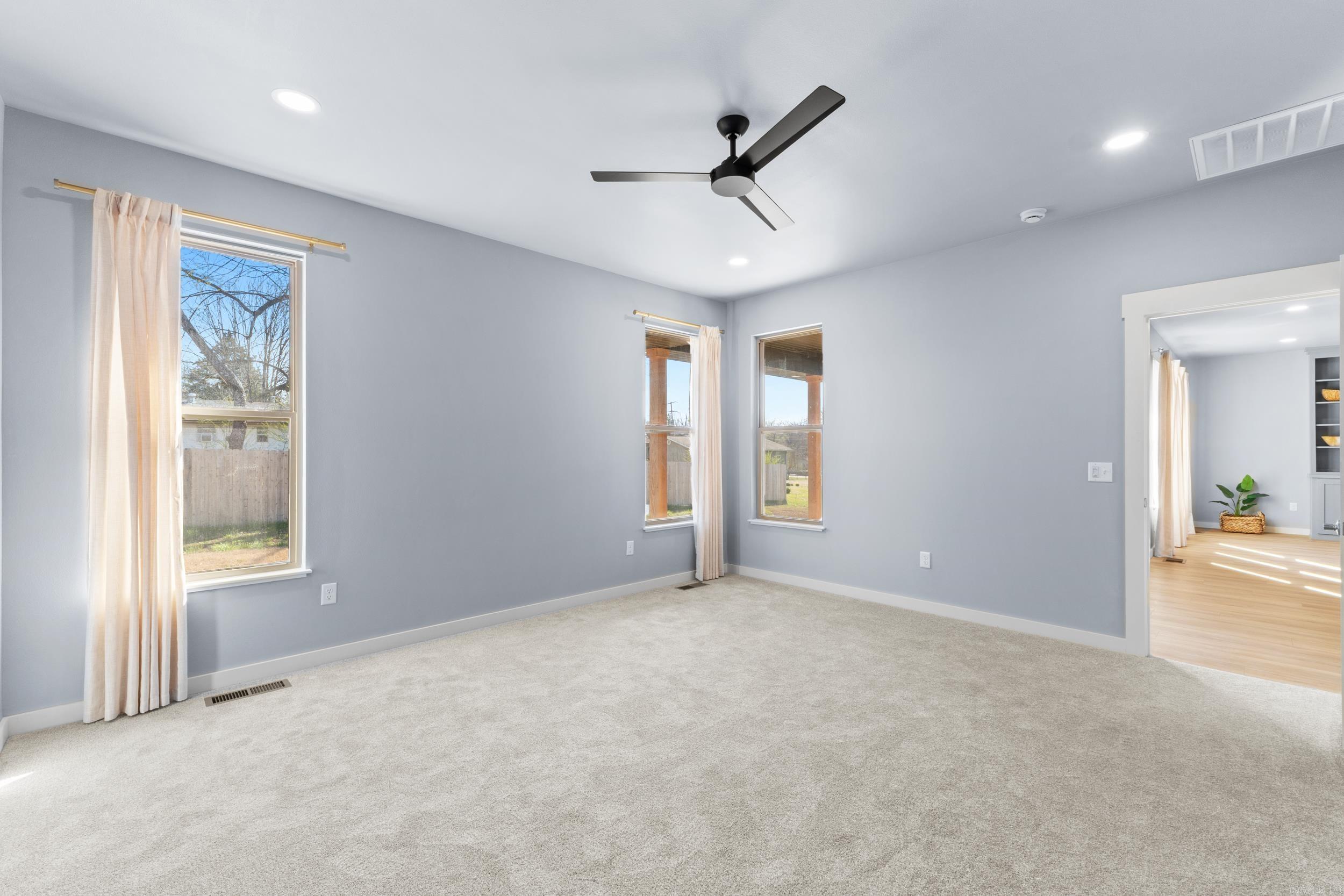 BIG CREEK ESTATES - Residential