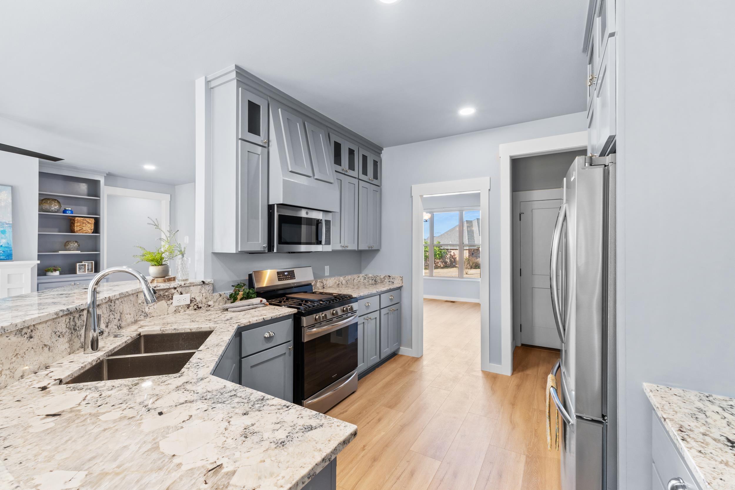 BIG CREEK ESTATES - Residential