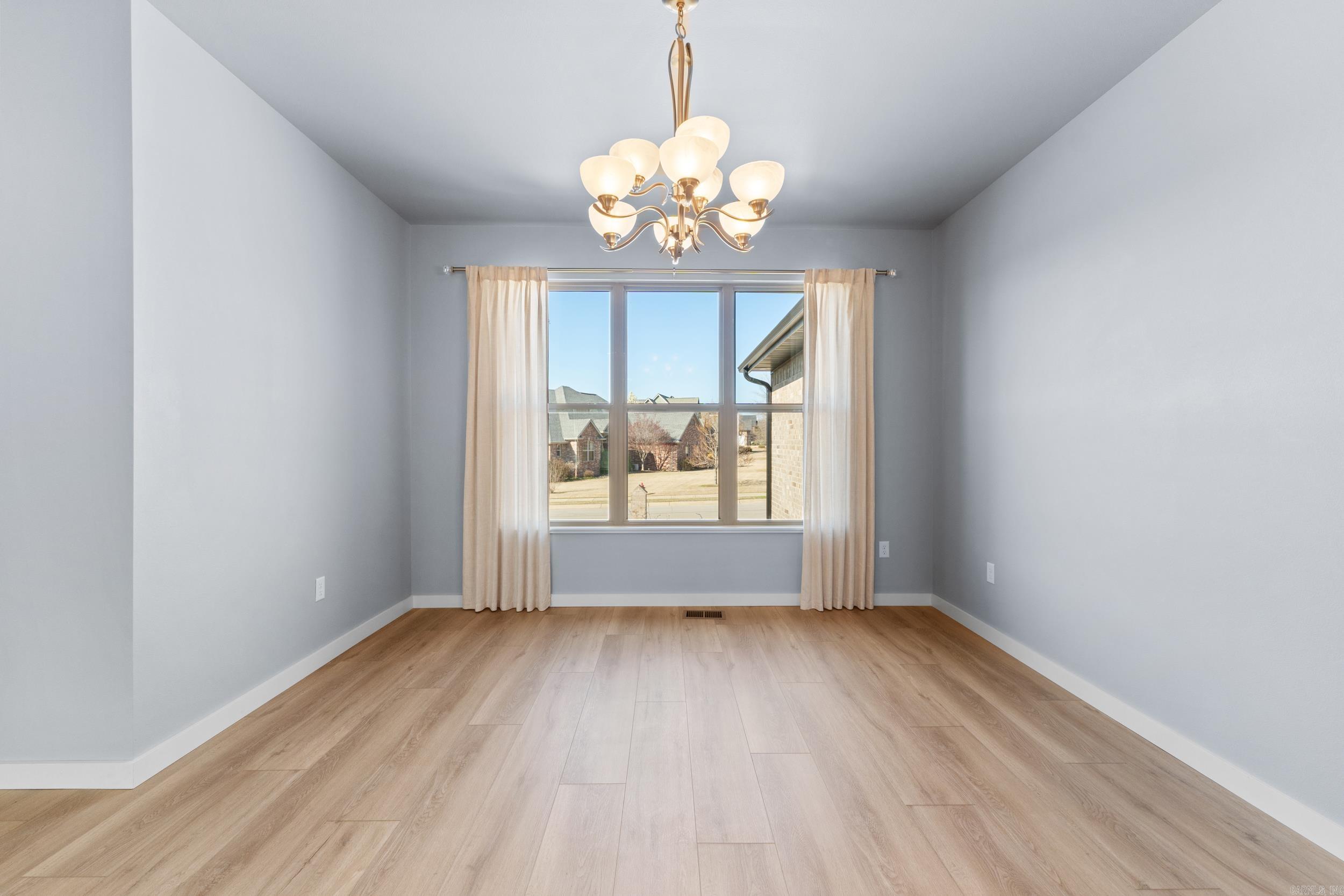 BIG CREEK ESTATES - Residential