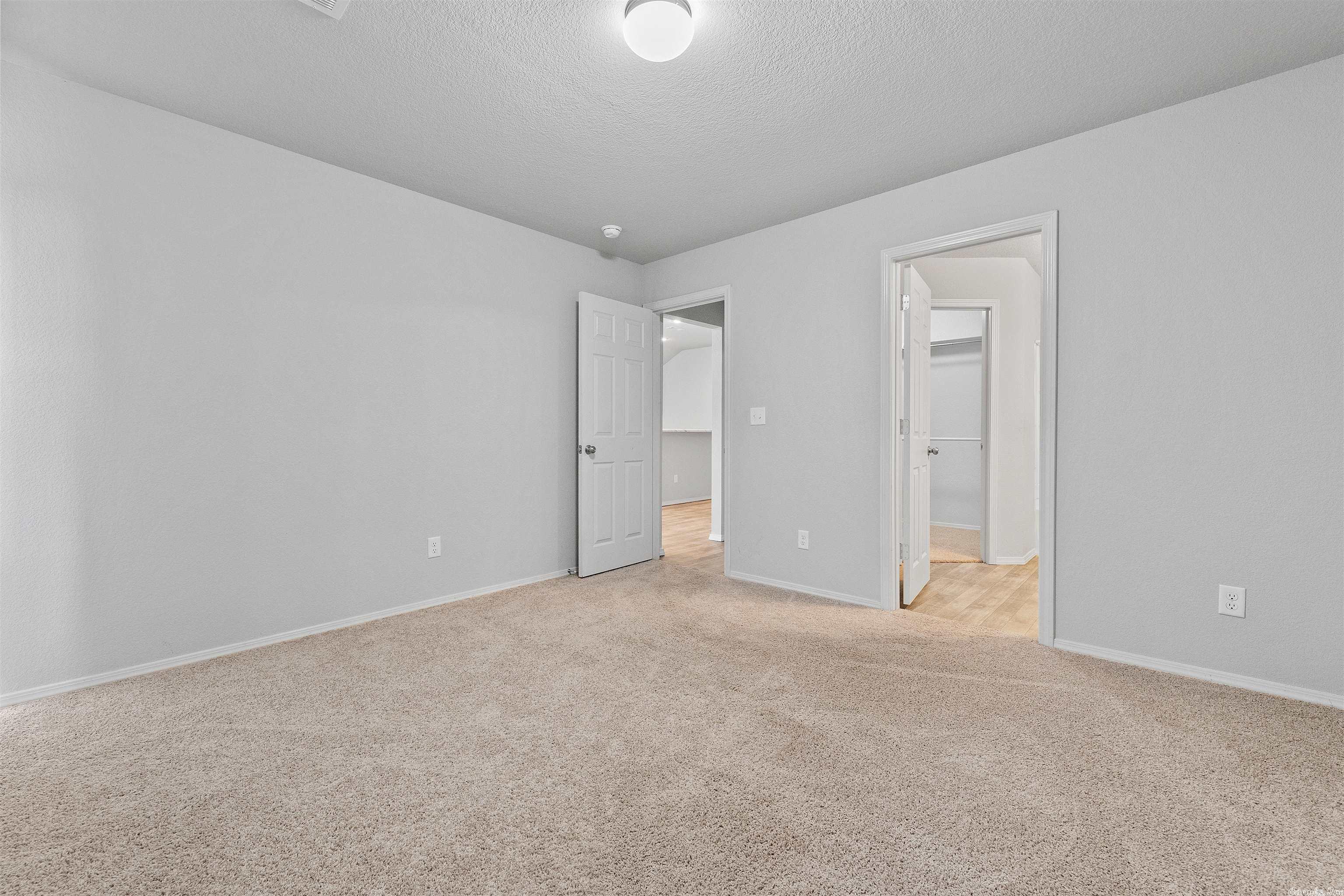 FAULKNER CROSSING - Residential