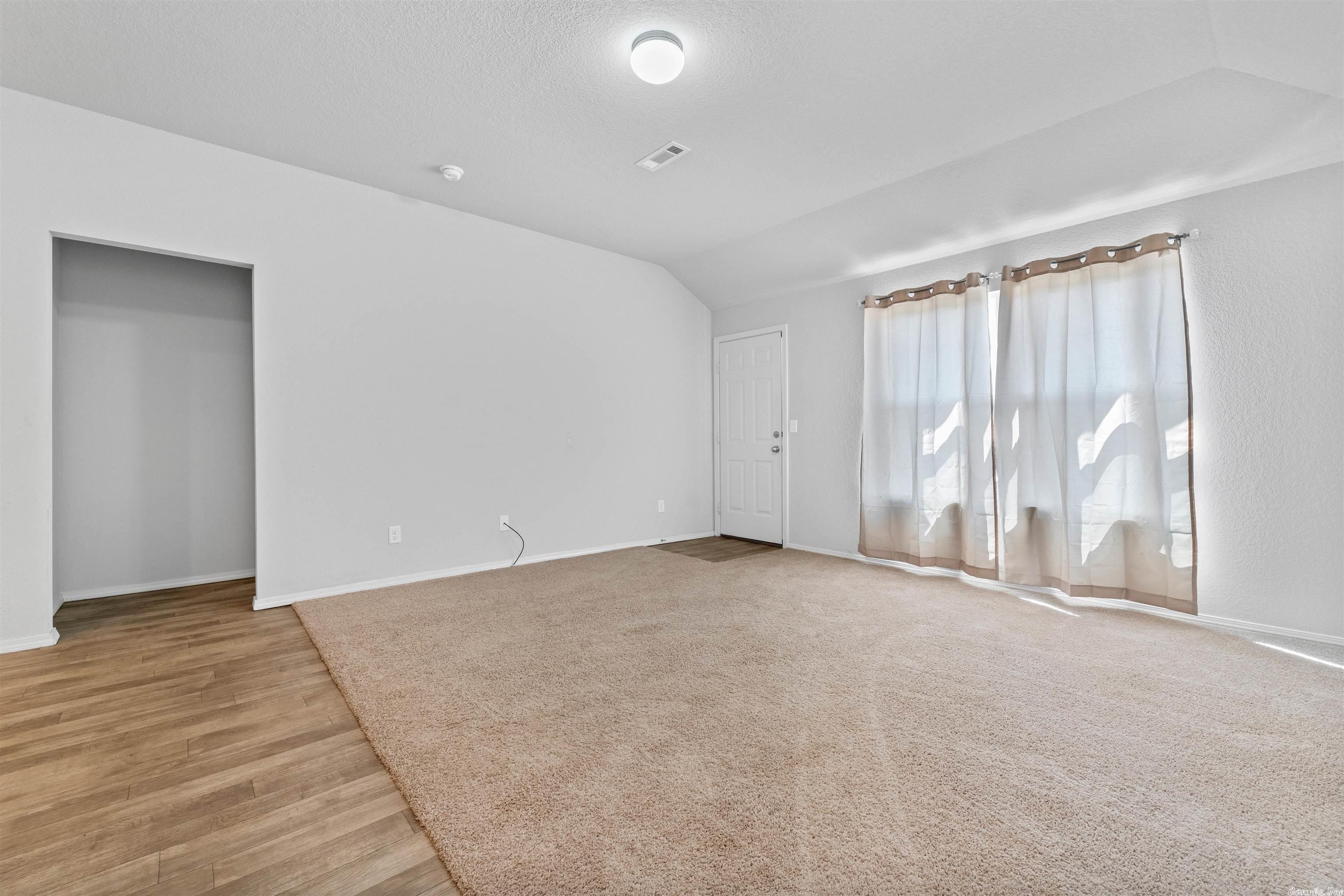 FAULKNER CROSSING - Residential