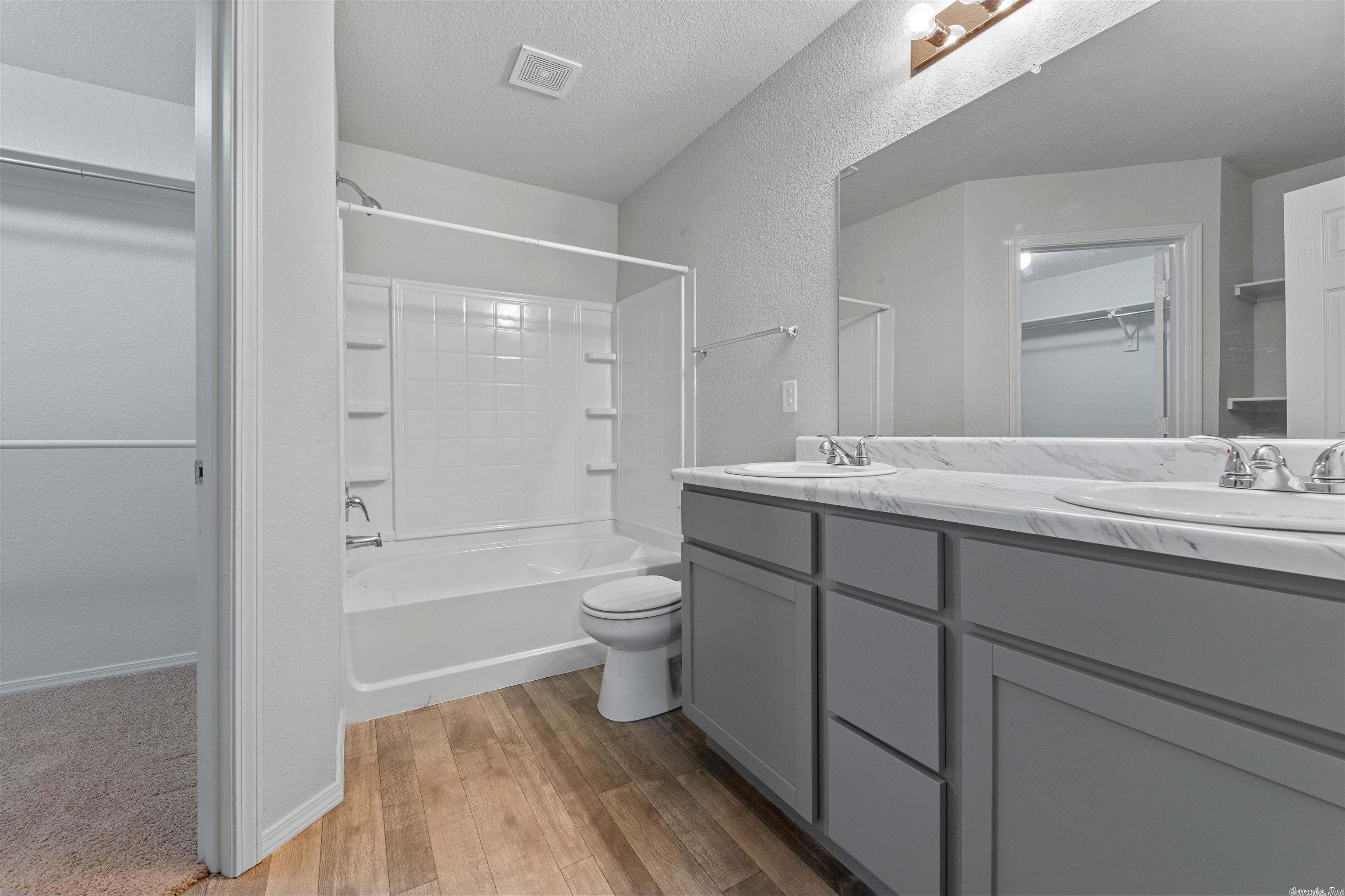 FAULKNER CROSSING - Residential