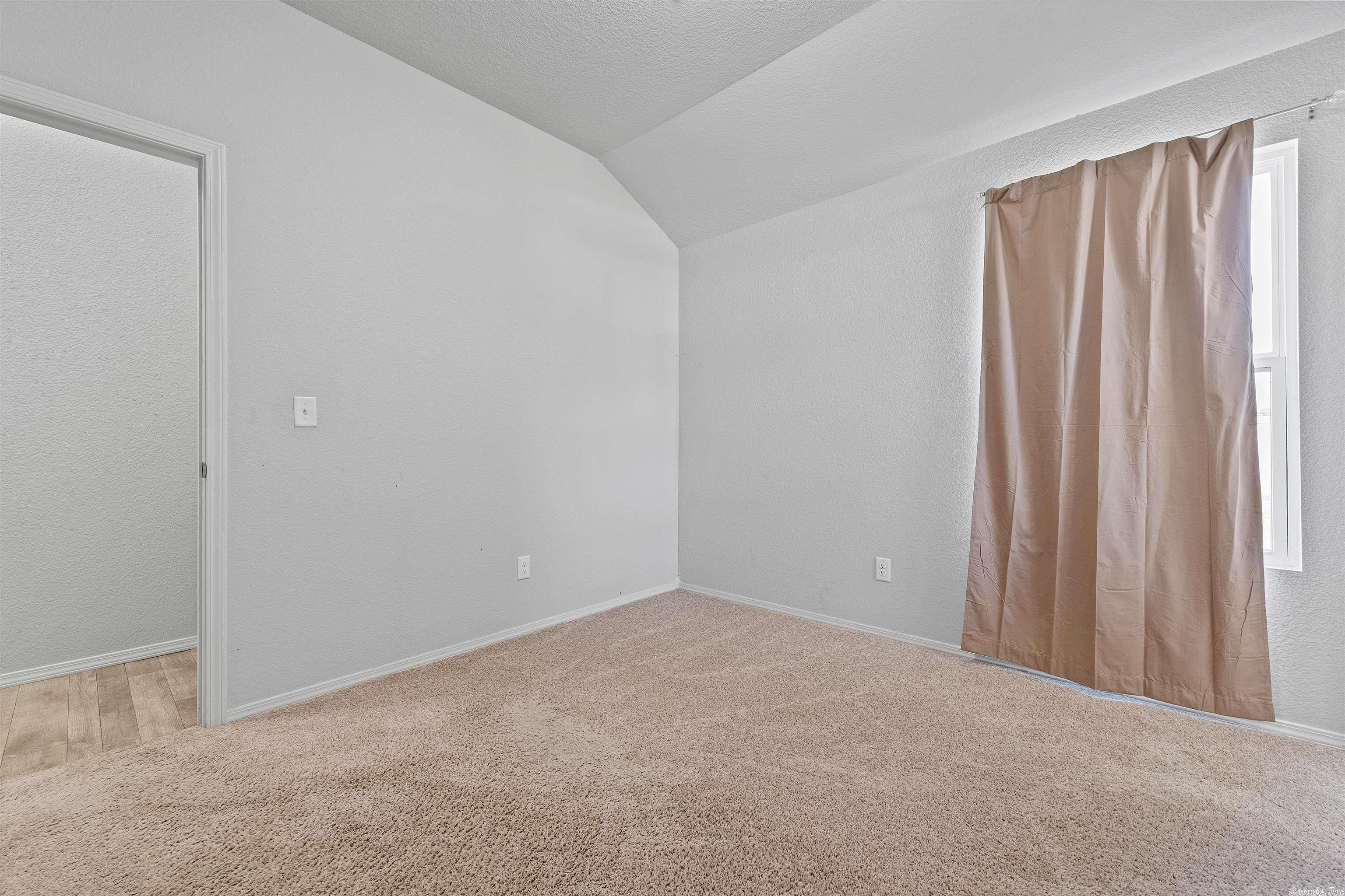 FAULKNER CROSSING - Residential