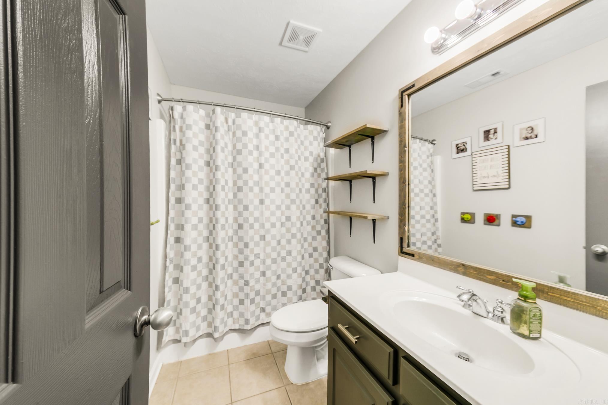 BLOOMING RIDGE - Residential