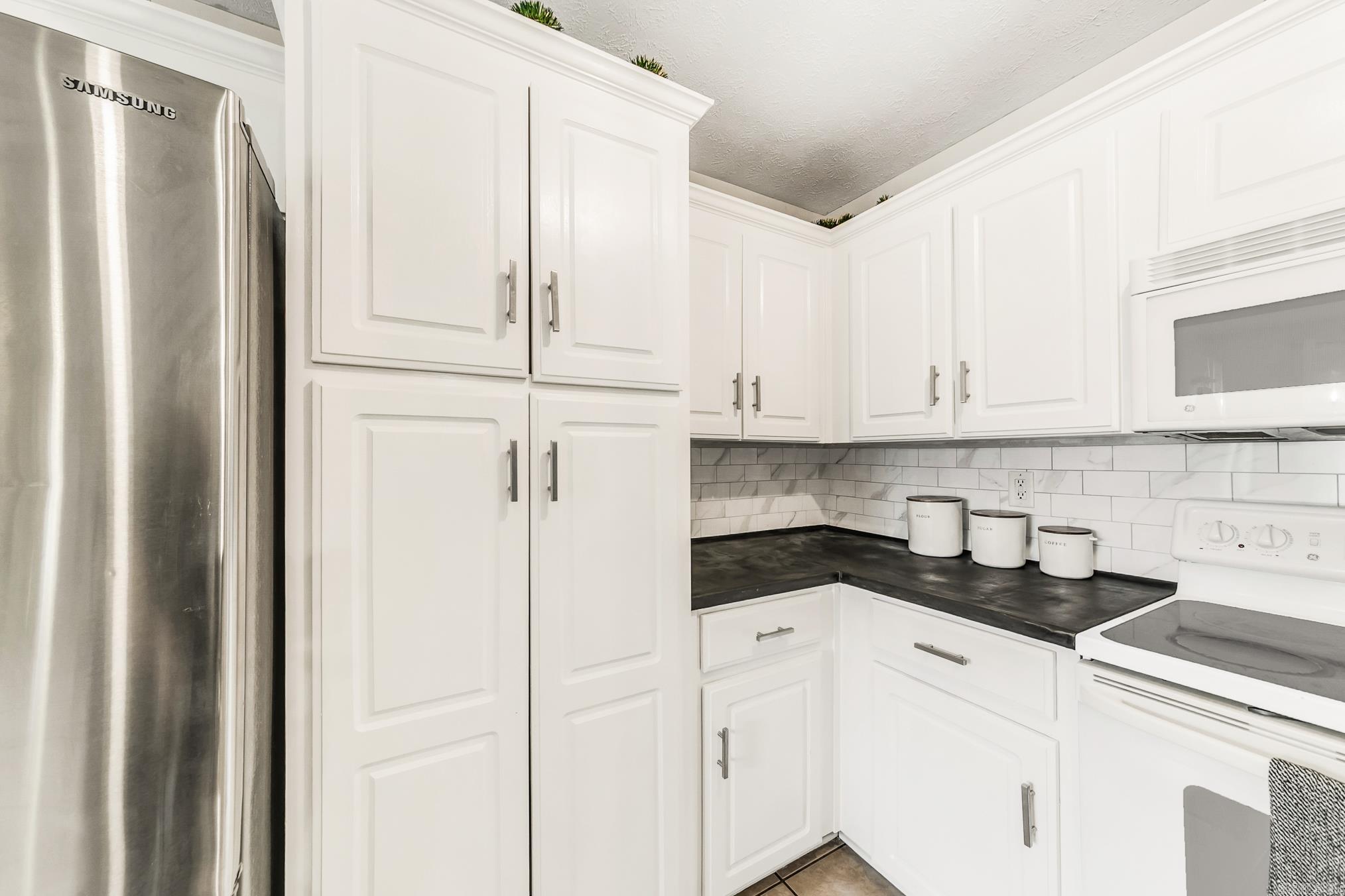 BLOOMING RIDGE - Residential