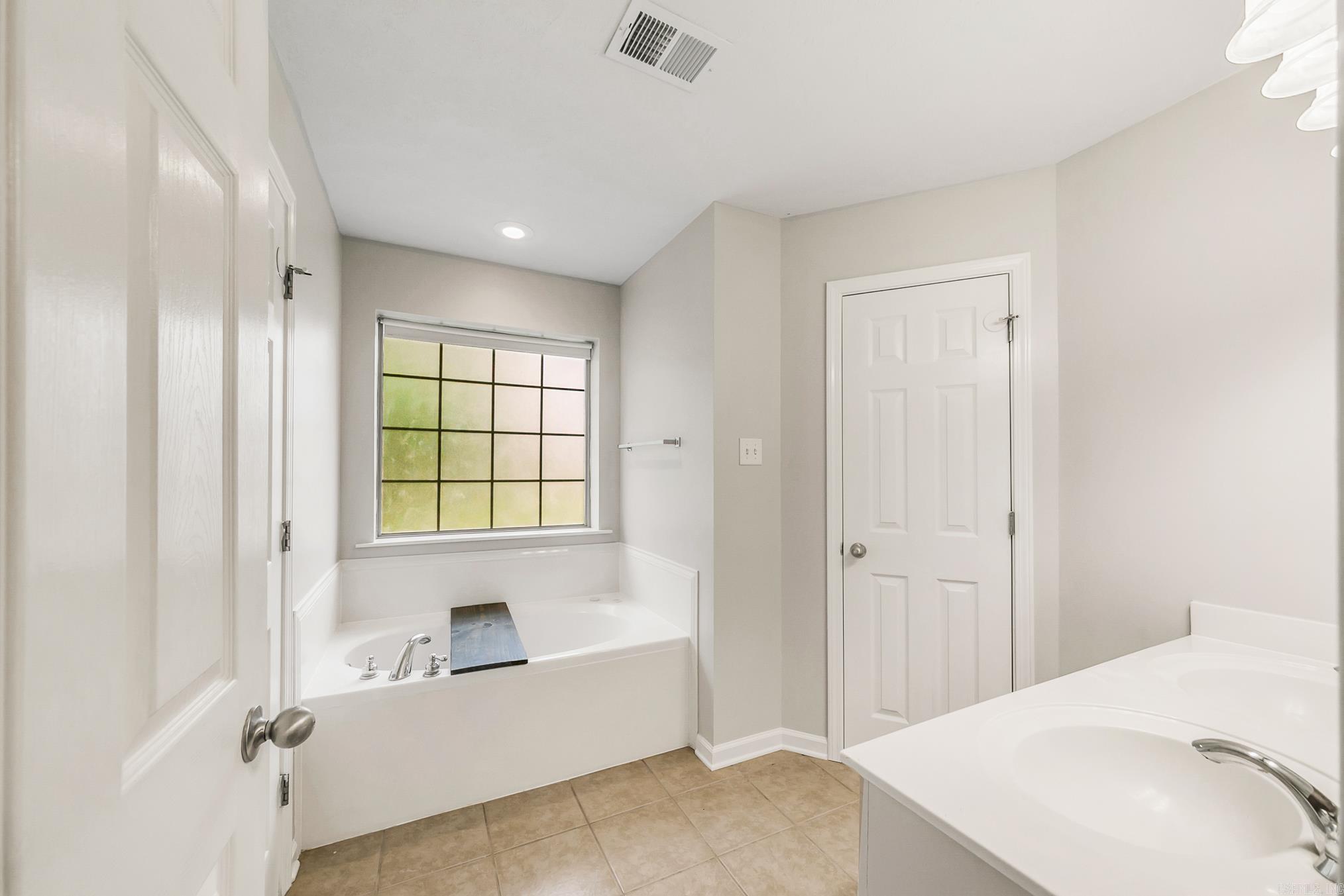 BLOOMING RIDGE - Residential