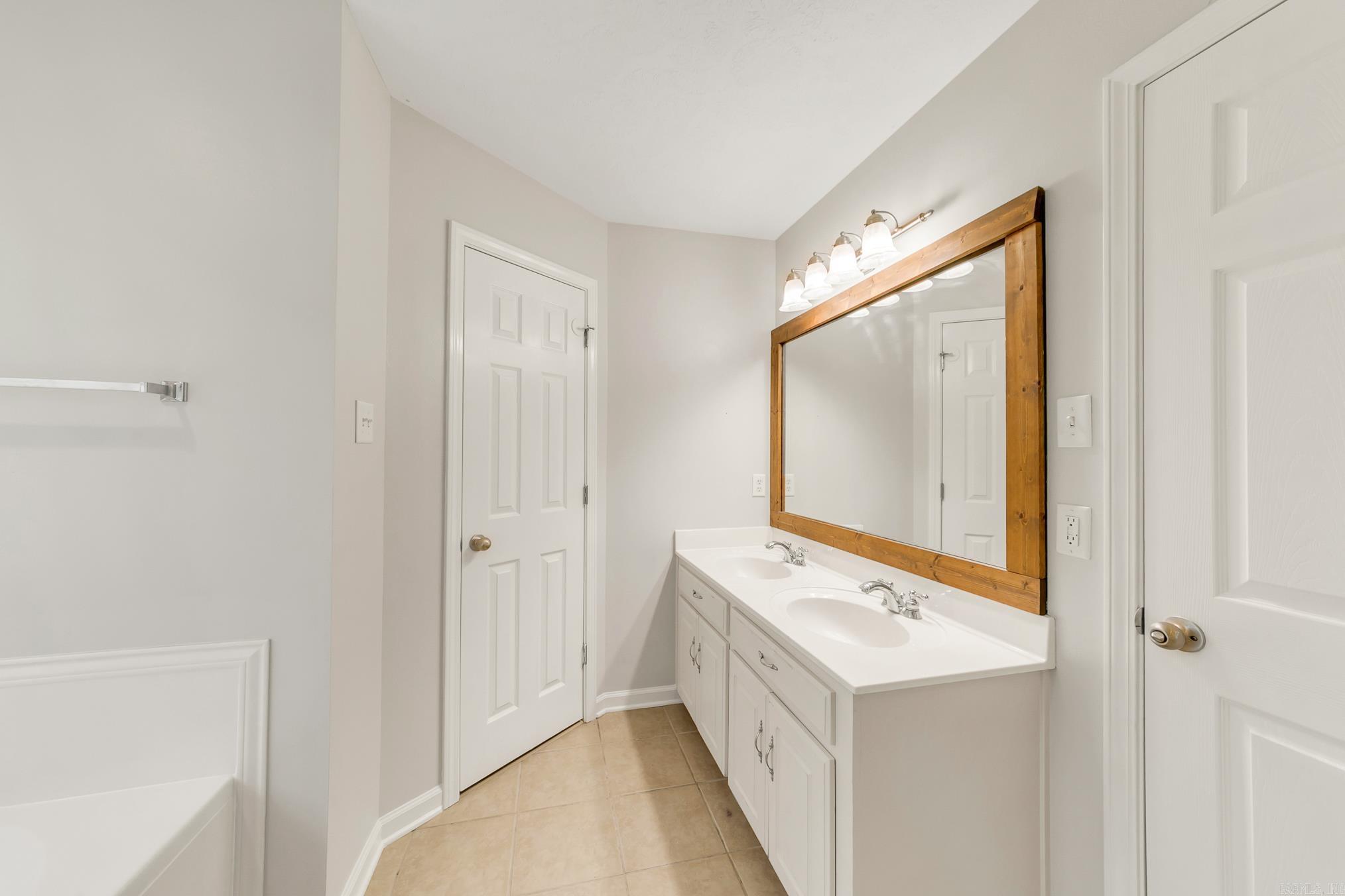 BLOOMING RIDGE - Residential