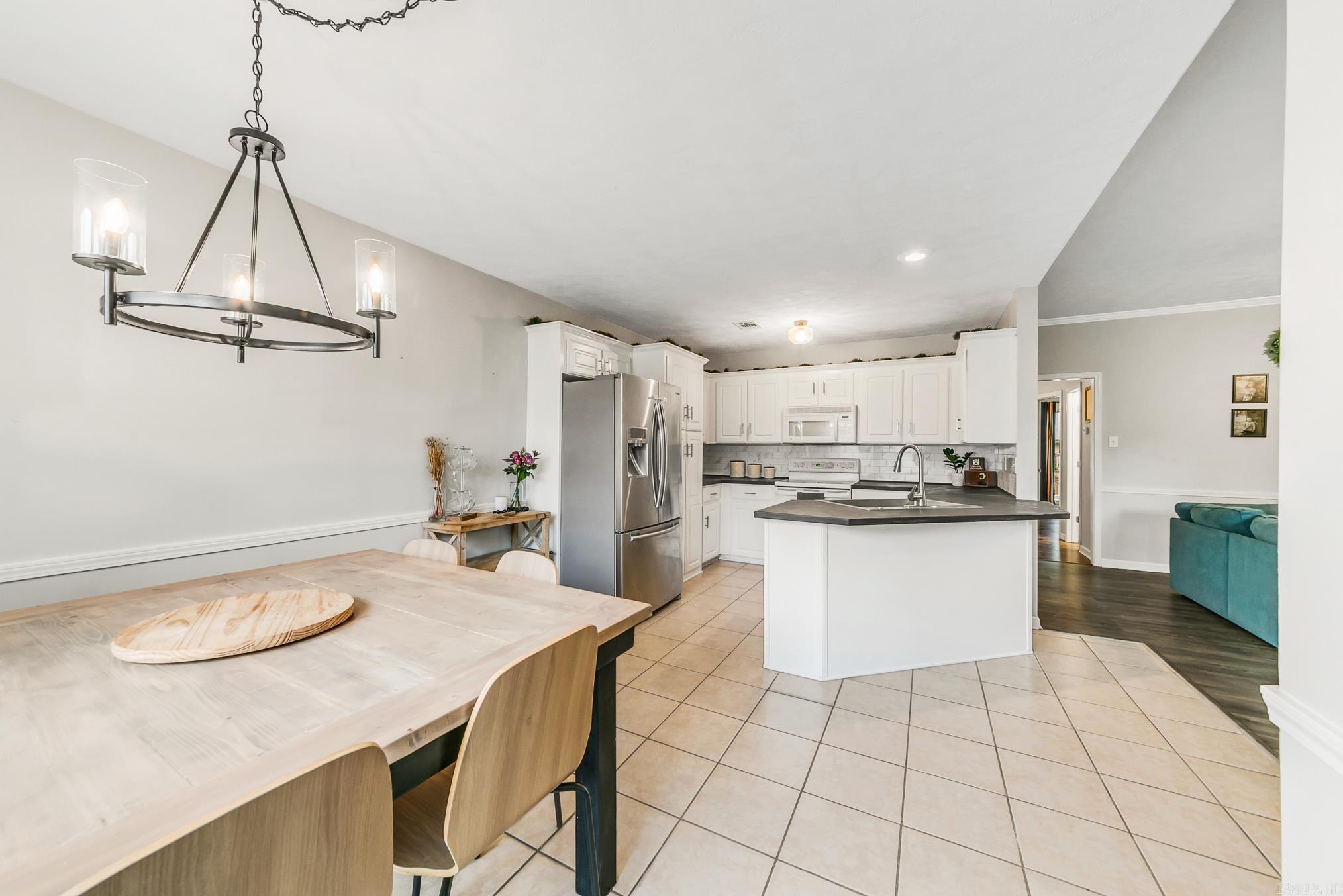 BLOOMING RIDGE - Residential